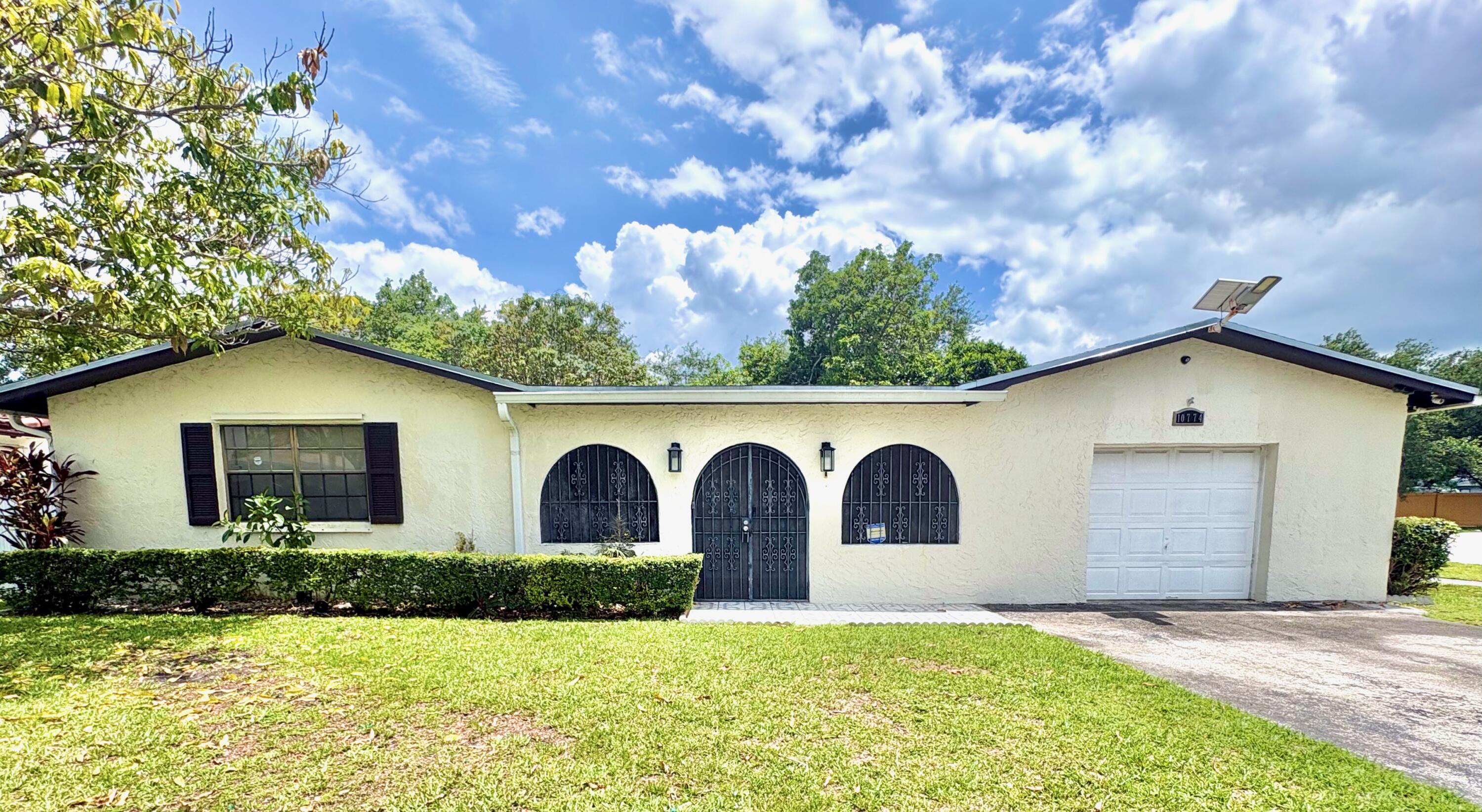 SOUTHLAND PINES - Residential