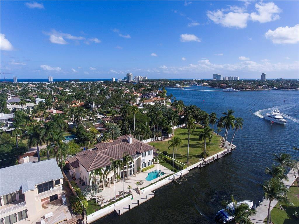 Las Olas Isles - Residential