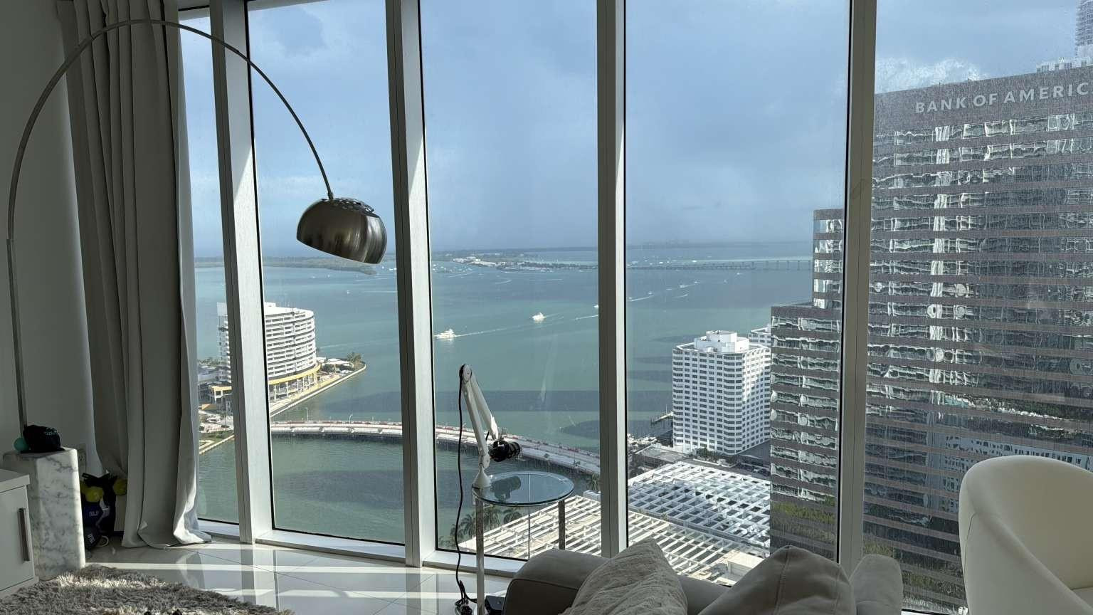 ICON BRICKELL CONDO NO 3 - Residential