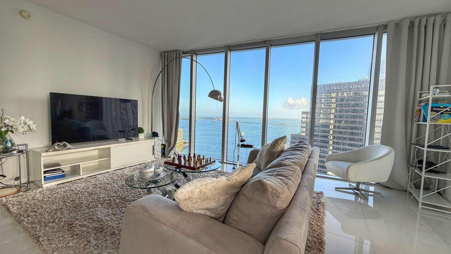 ICON BRICKELL CONDO NO 3 - Residential