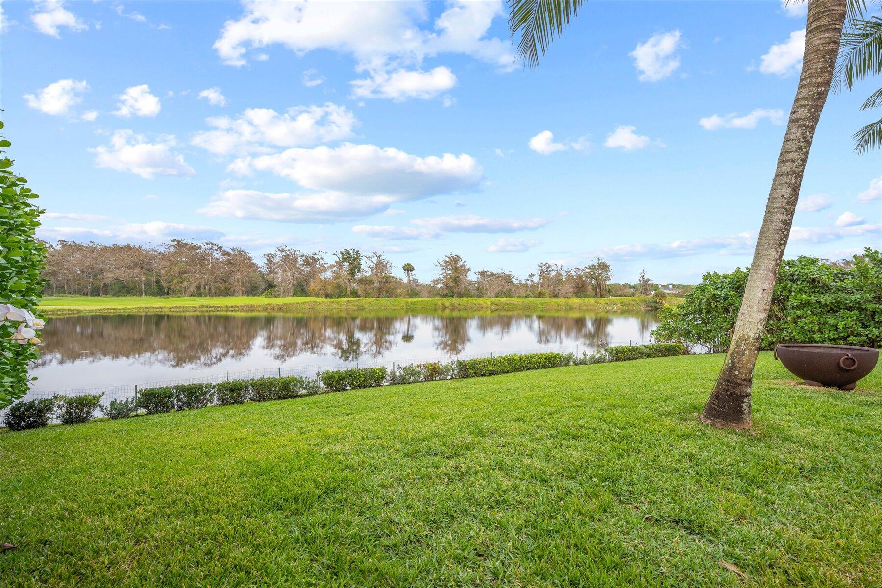 BLUE CYPRESS REPL AT PALM BEACH POLO & COUNTRY CLU - Residential