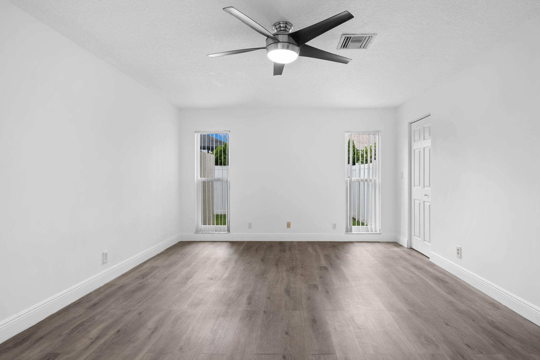 ARBOR WOOD - Residential