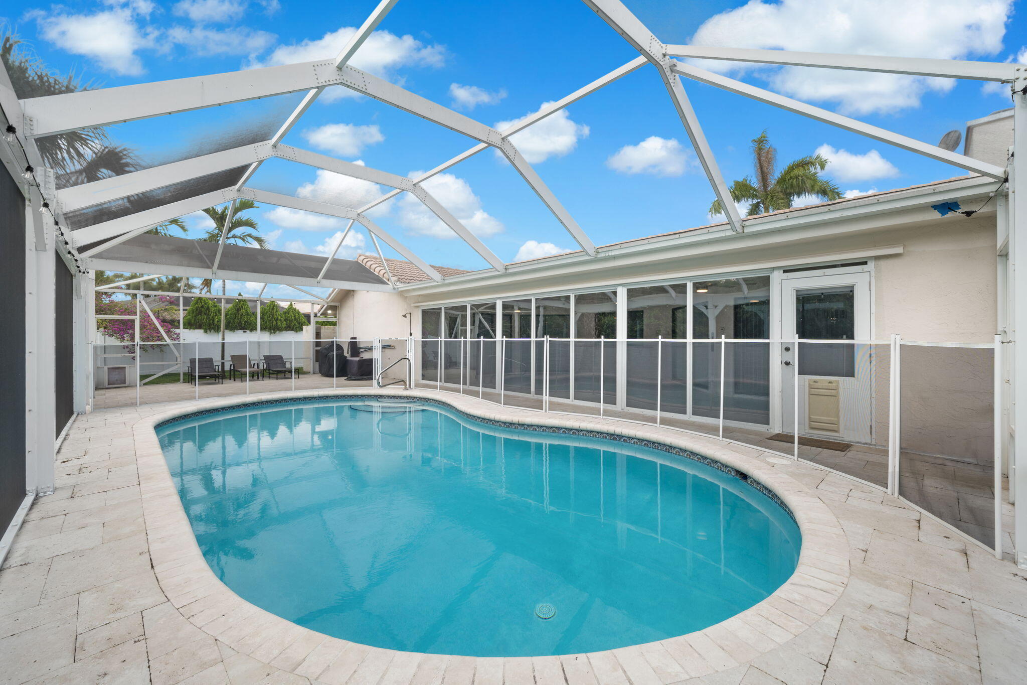 ARBOR WOOD - Residential