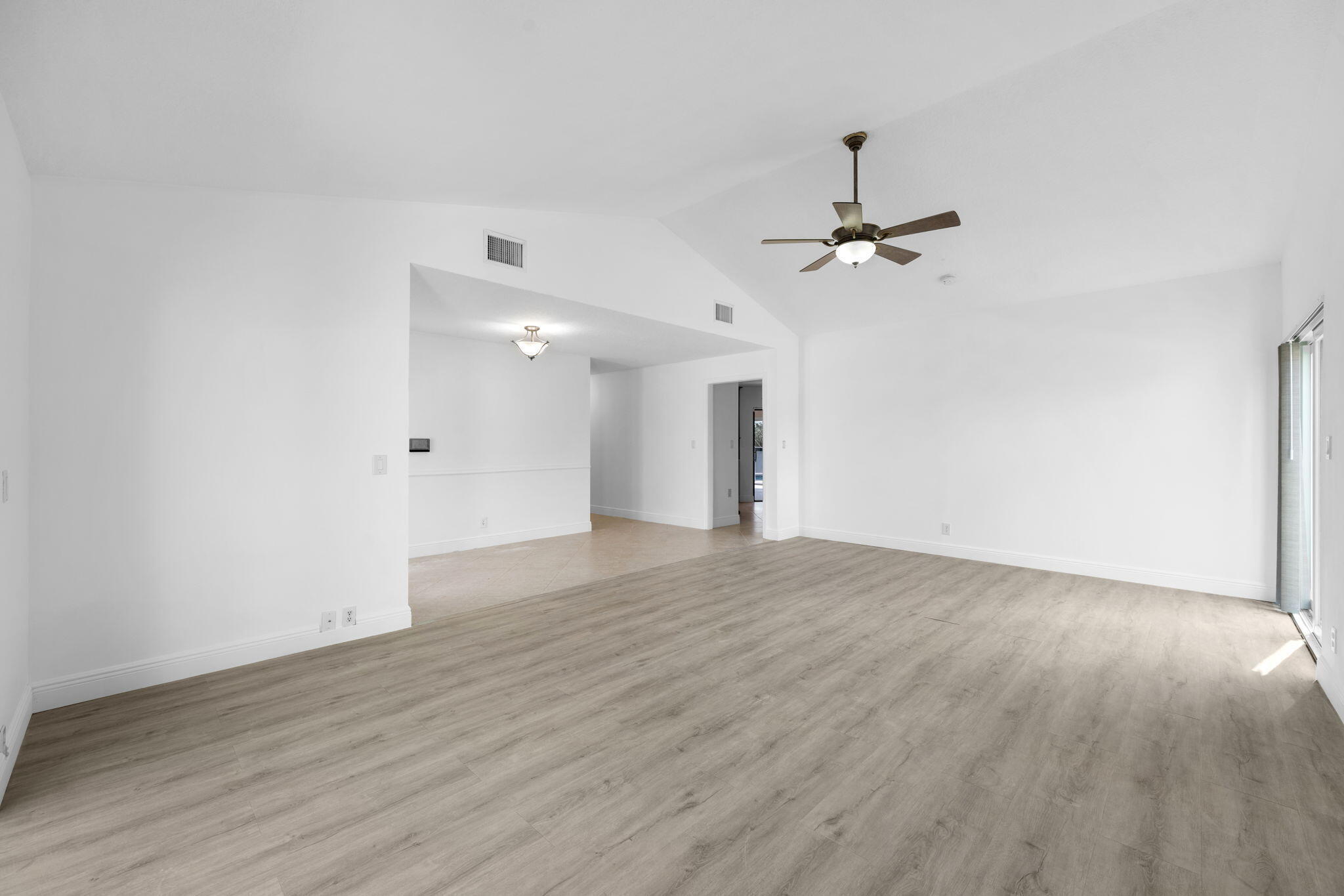 ARBOR WOOD - Residential