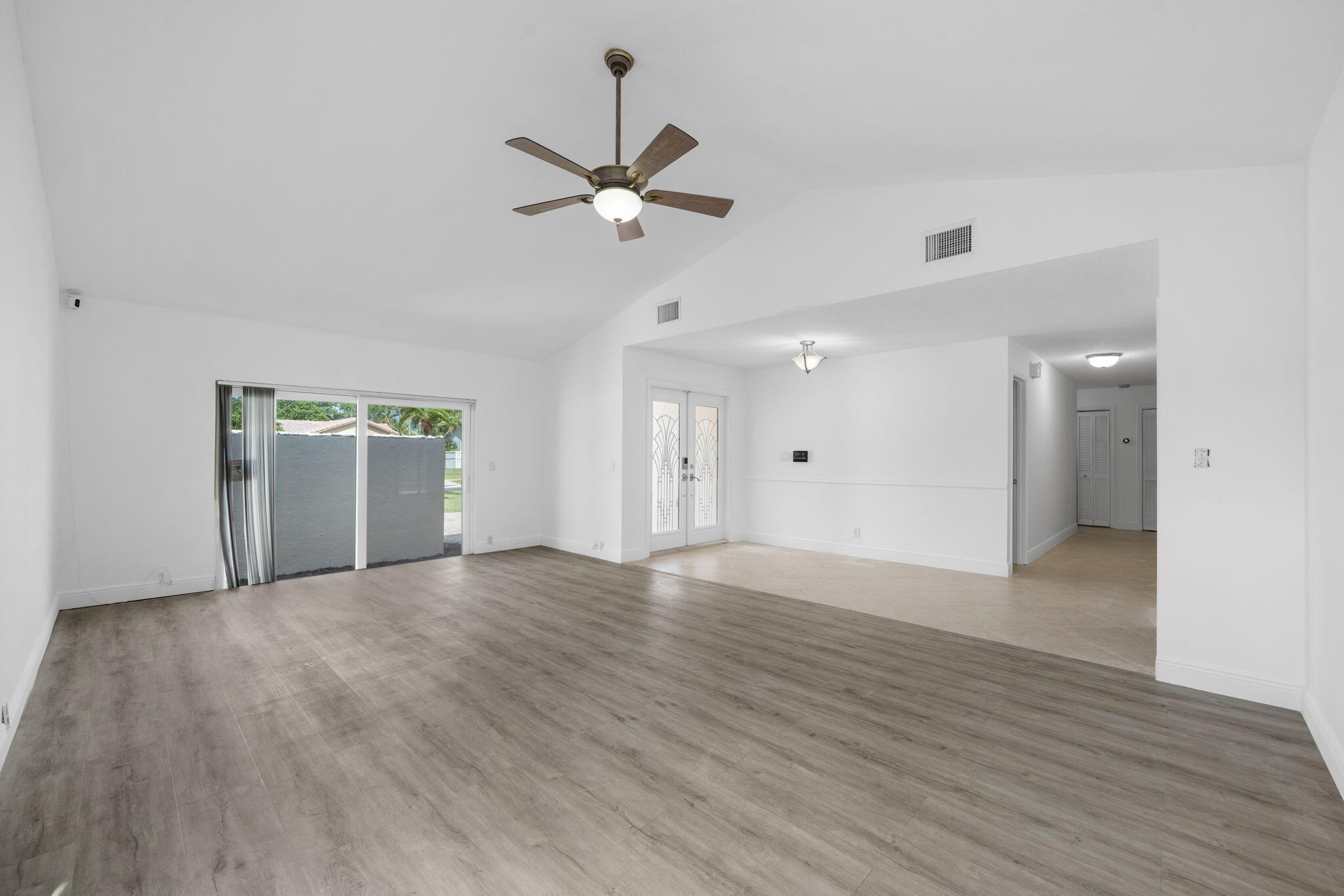 ARBOR WOOD - Residential