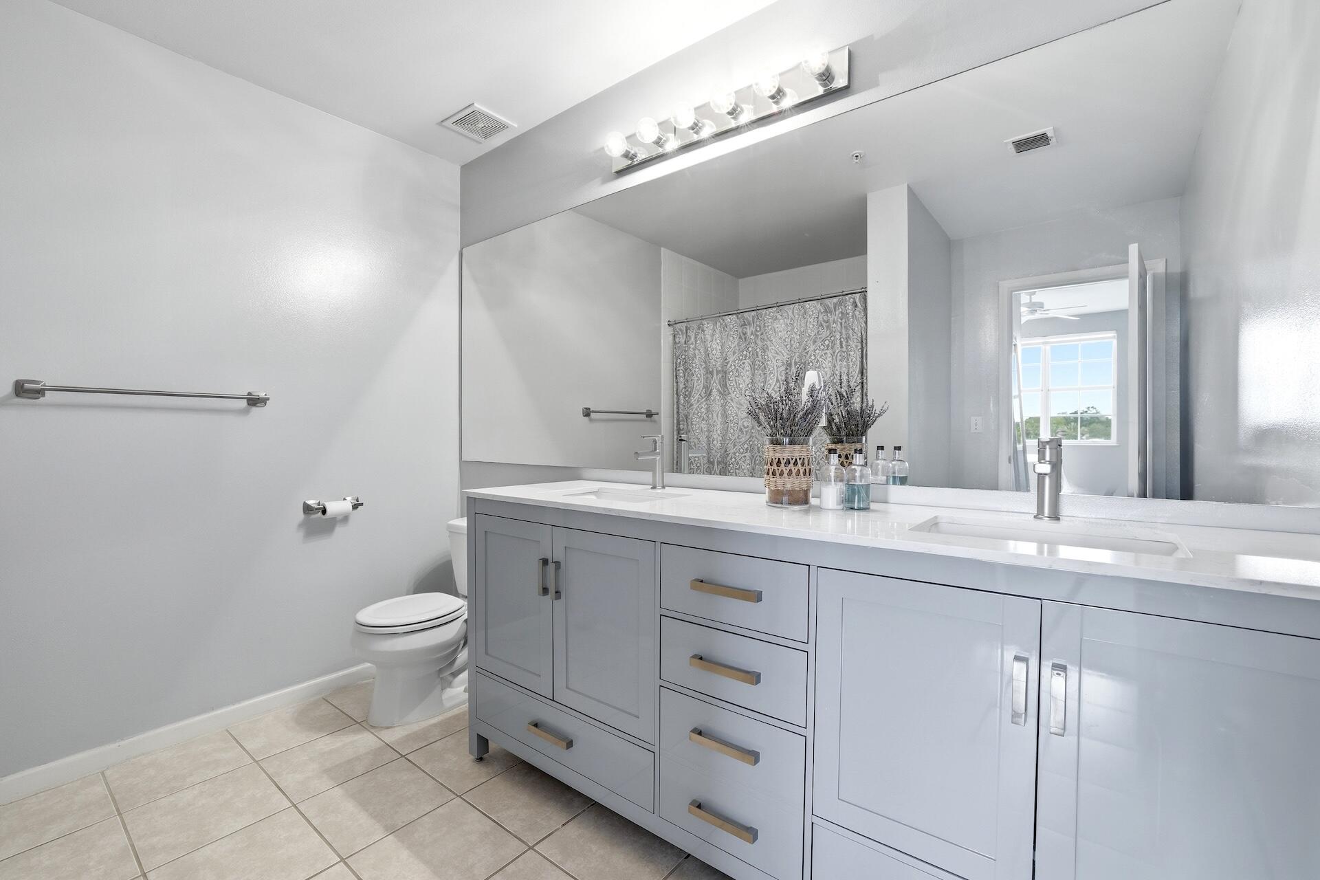 ST ANDREWS AT POLO CLUB CONDO - Residential