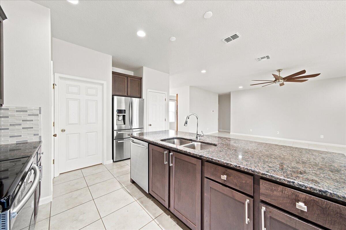 PORT MALABAR UNIT 9 - Residential