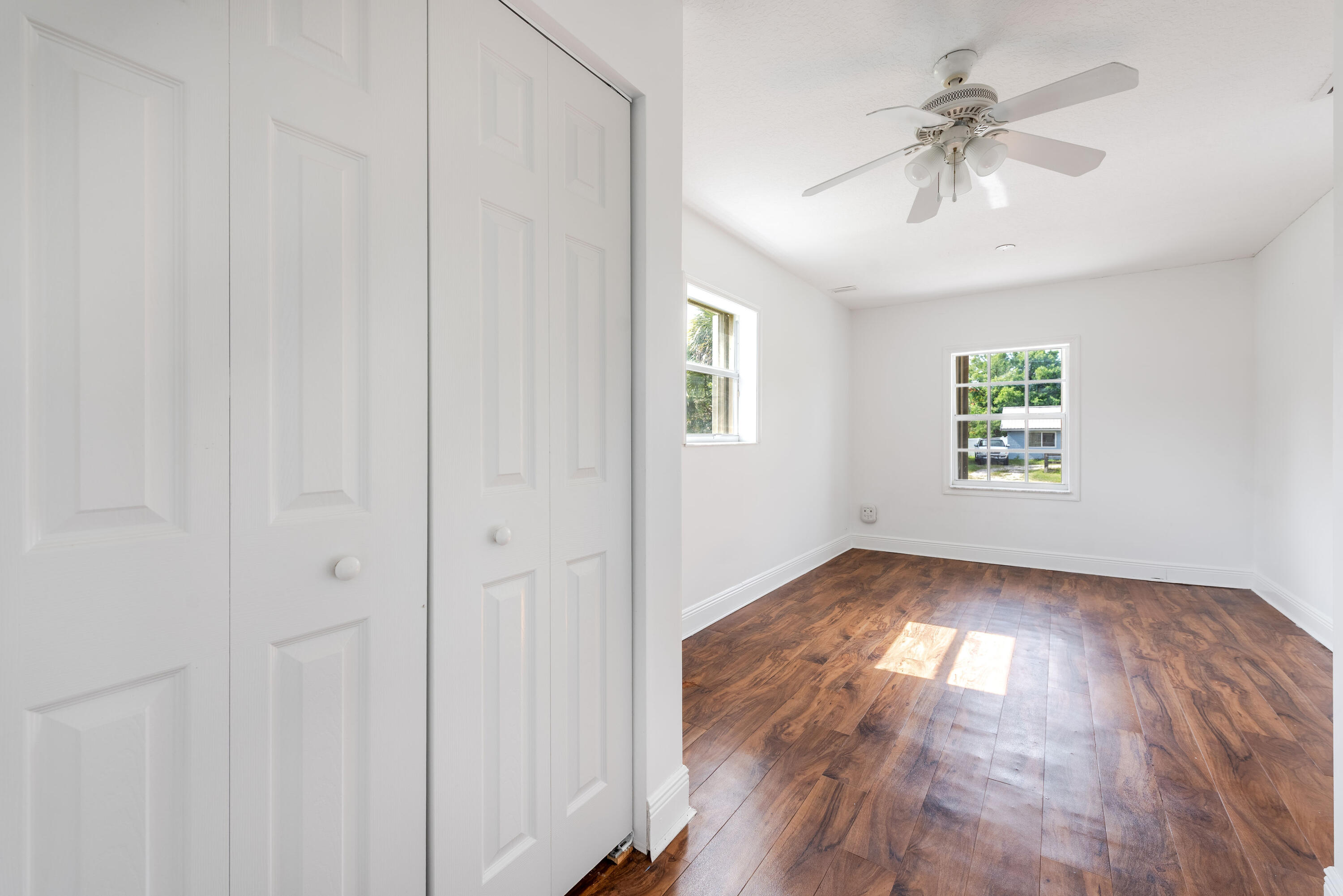 LOXAHATCHEE GROVES - Residential