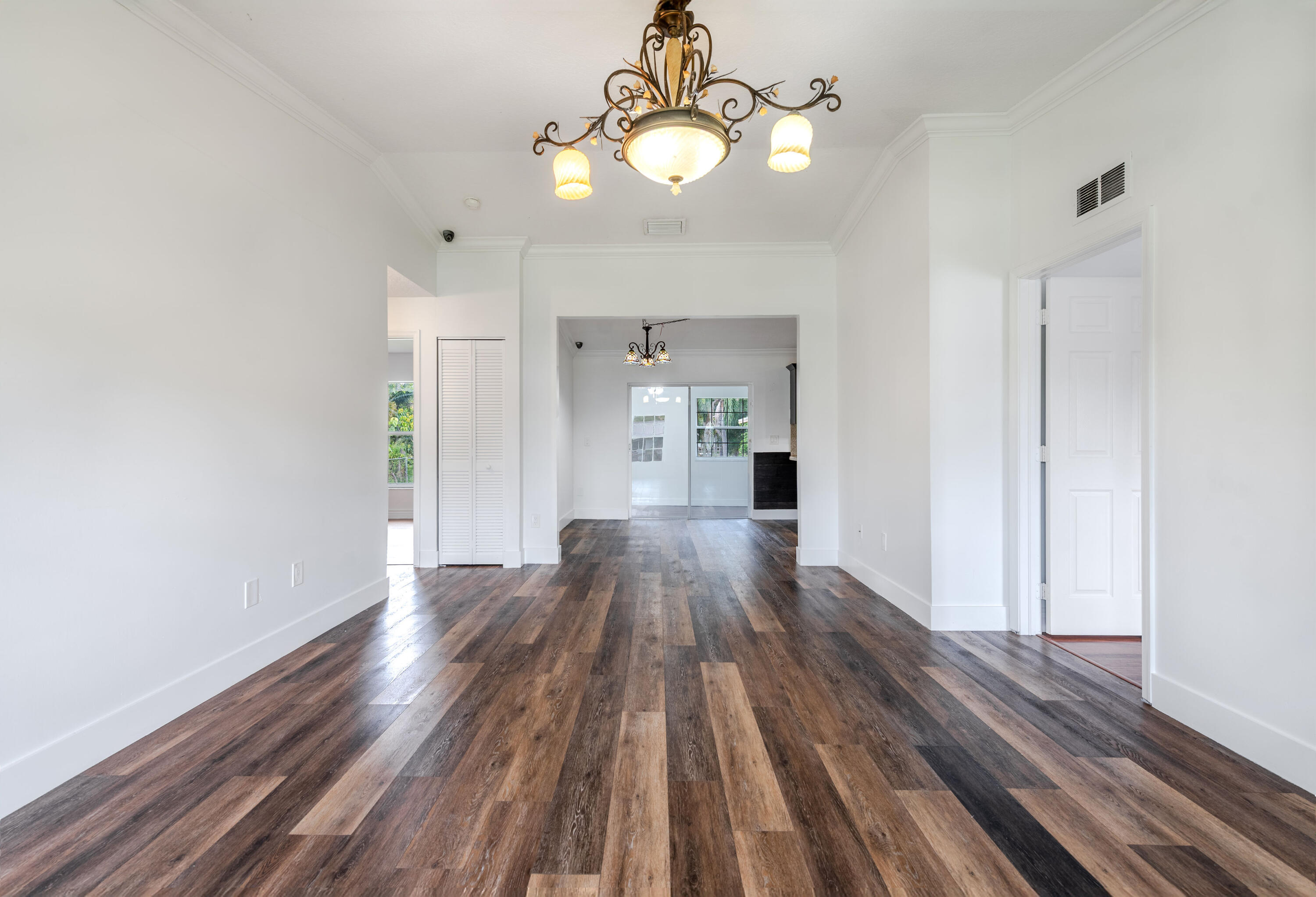 LOXAHATCHEE GROVES - Residential