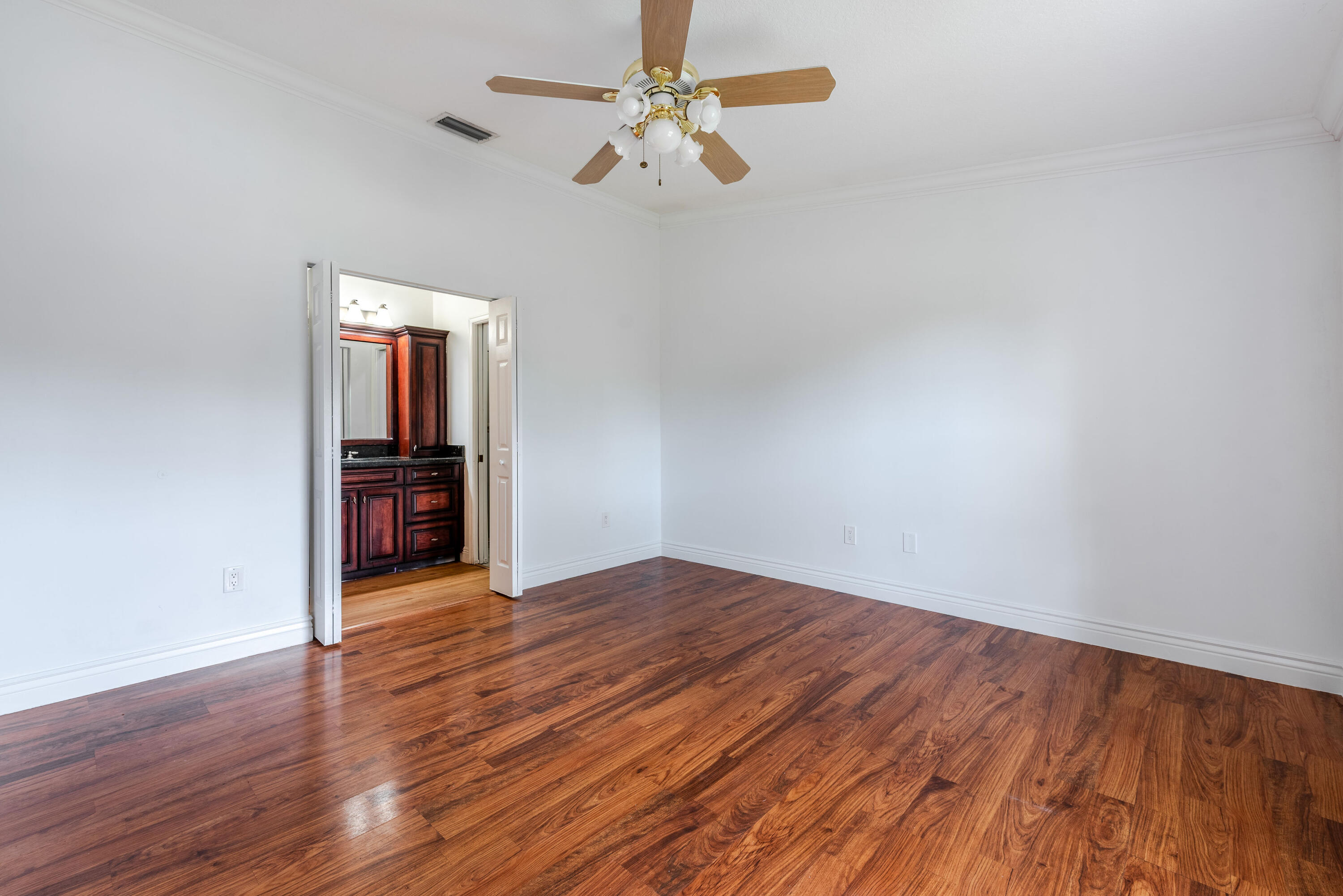 LOXAHATCHEE GROVES - Residential