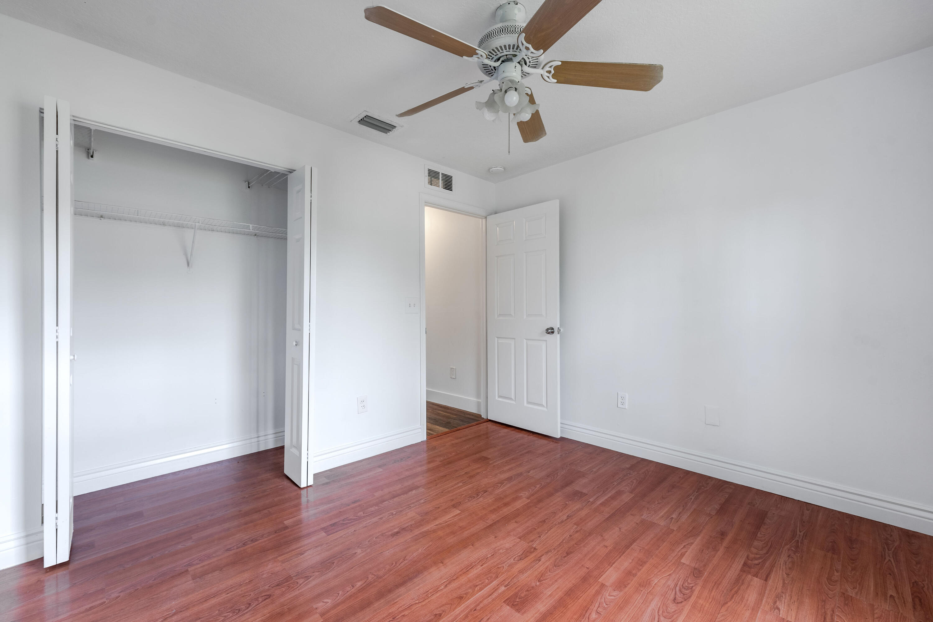 LOXAHATCHEE GROVES - Residential