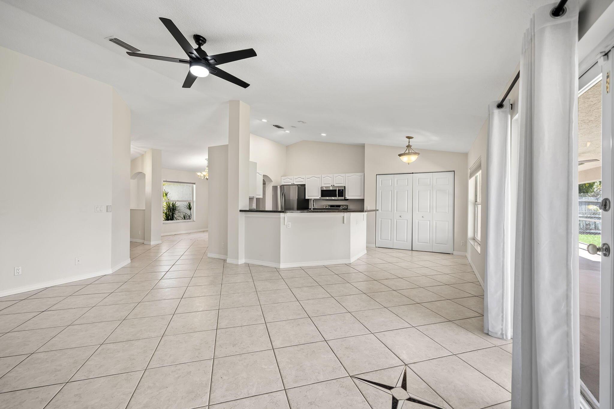 CYPRESS HEAD UNIT 1 - Residential