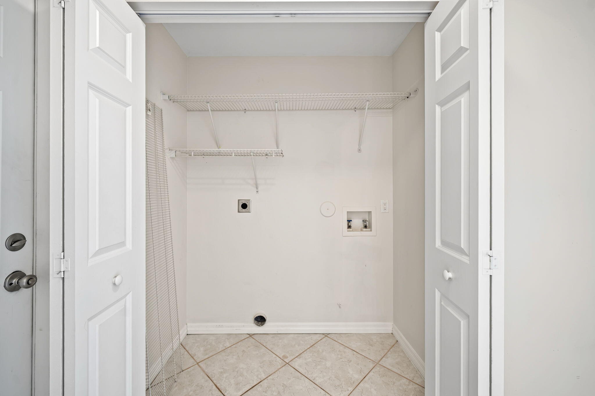 CYPRESS HEAD UNIT 1 - Residential