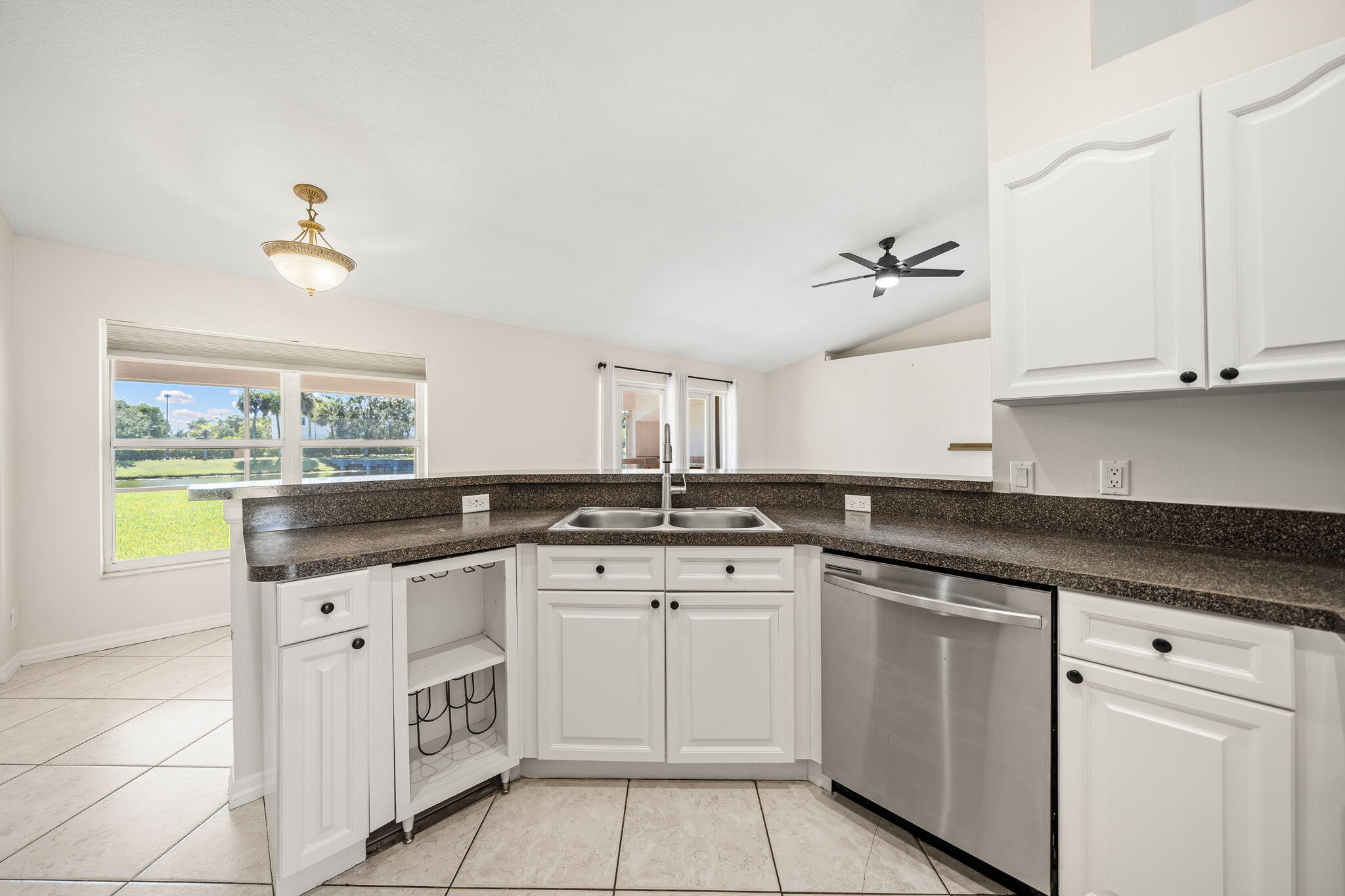 CYPRESS HEAD UNIT 1 - Residential