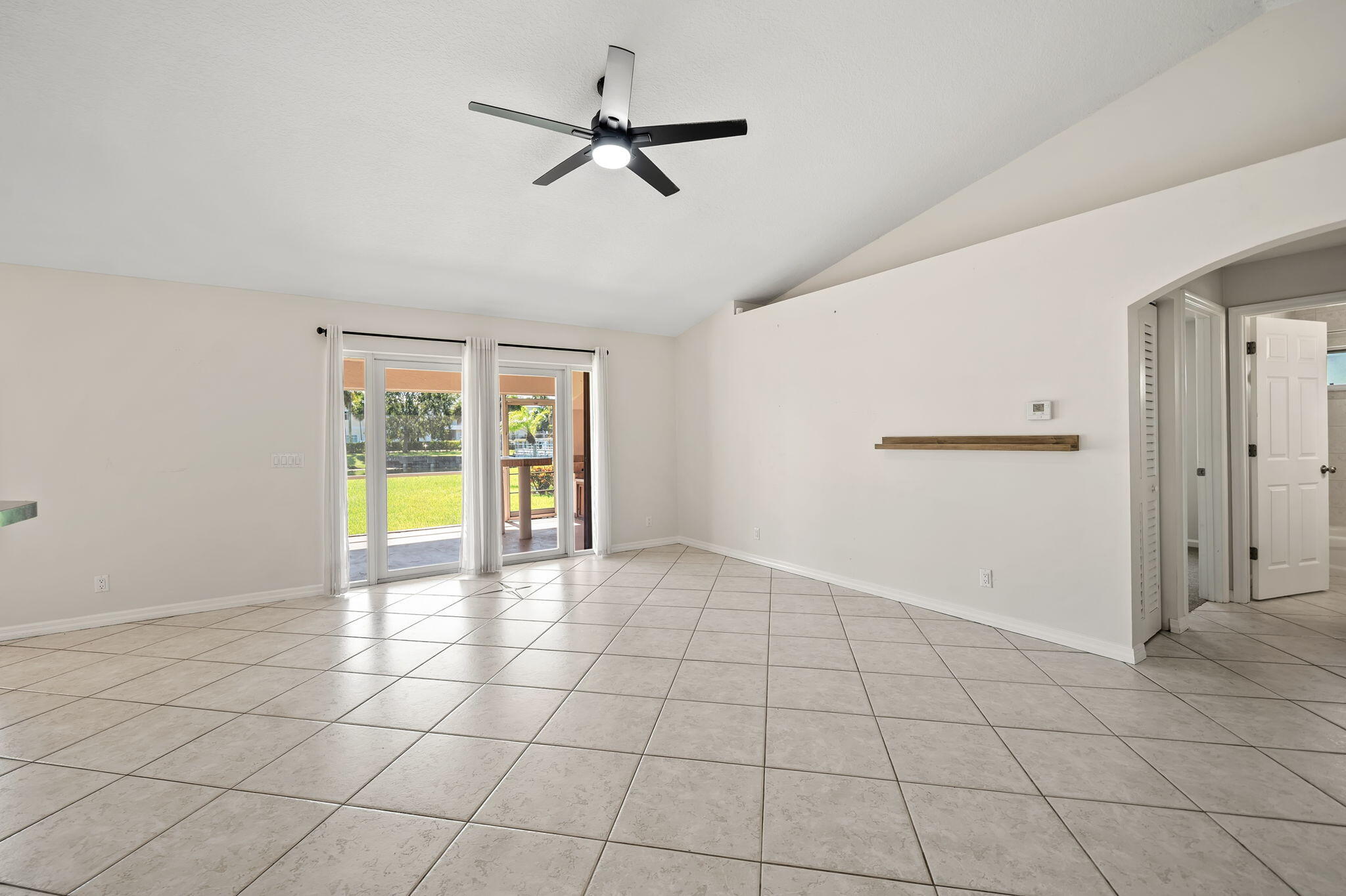 CYPRESS HEAD UNIT 1 - Residential