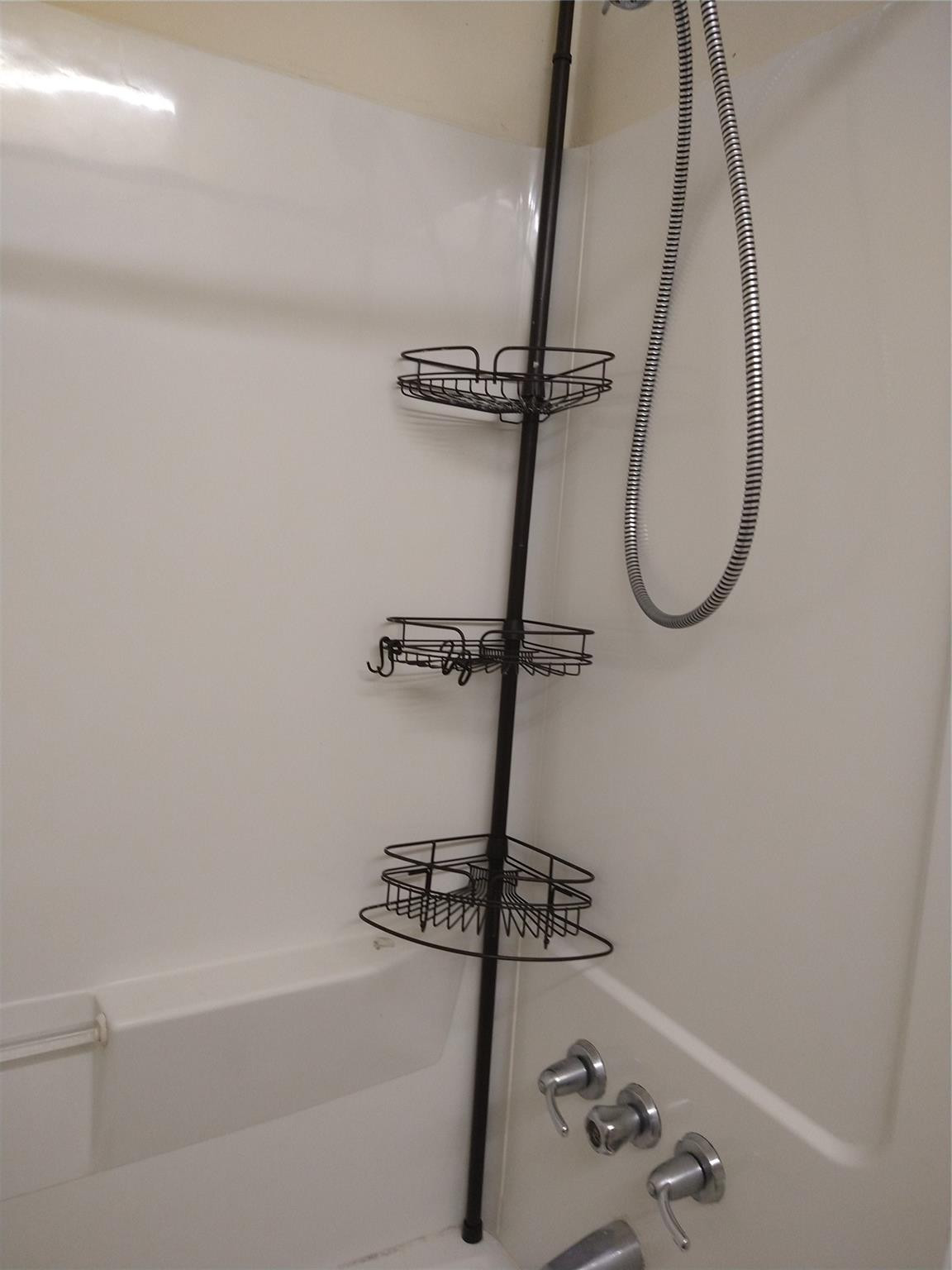 SUN AND LAKE CONDO - Residential Lease