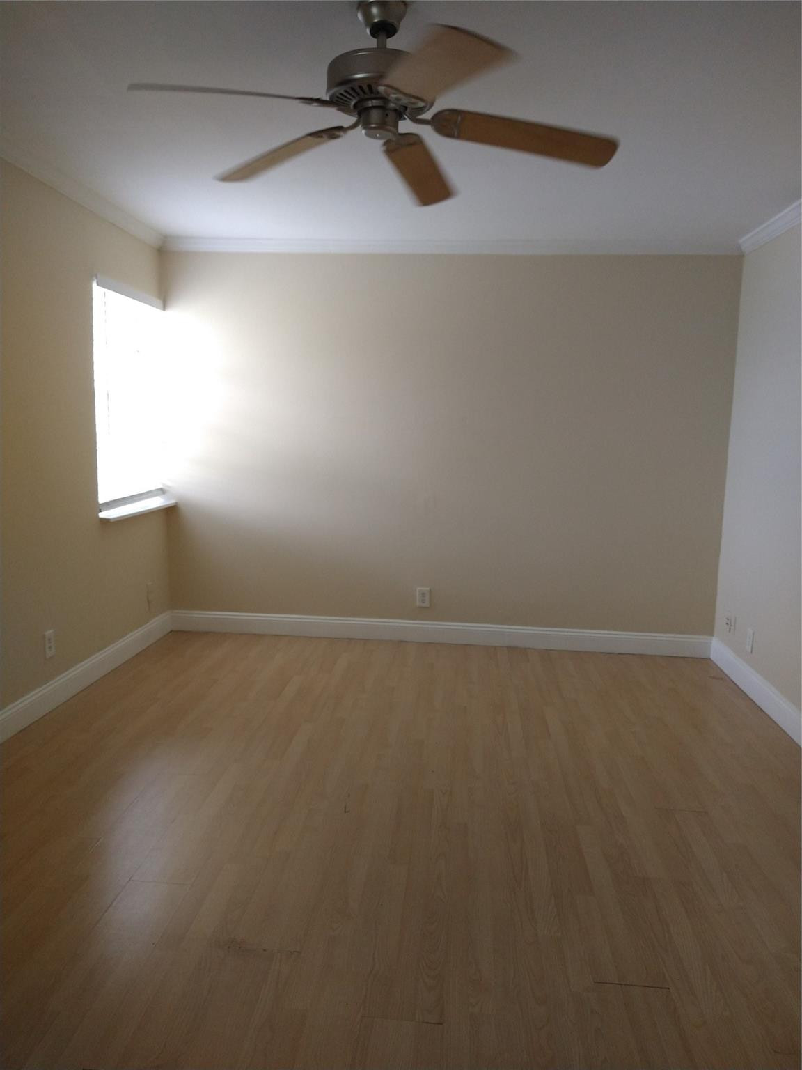 SUN AND LAKE CONDO - Residential Lease