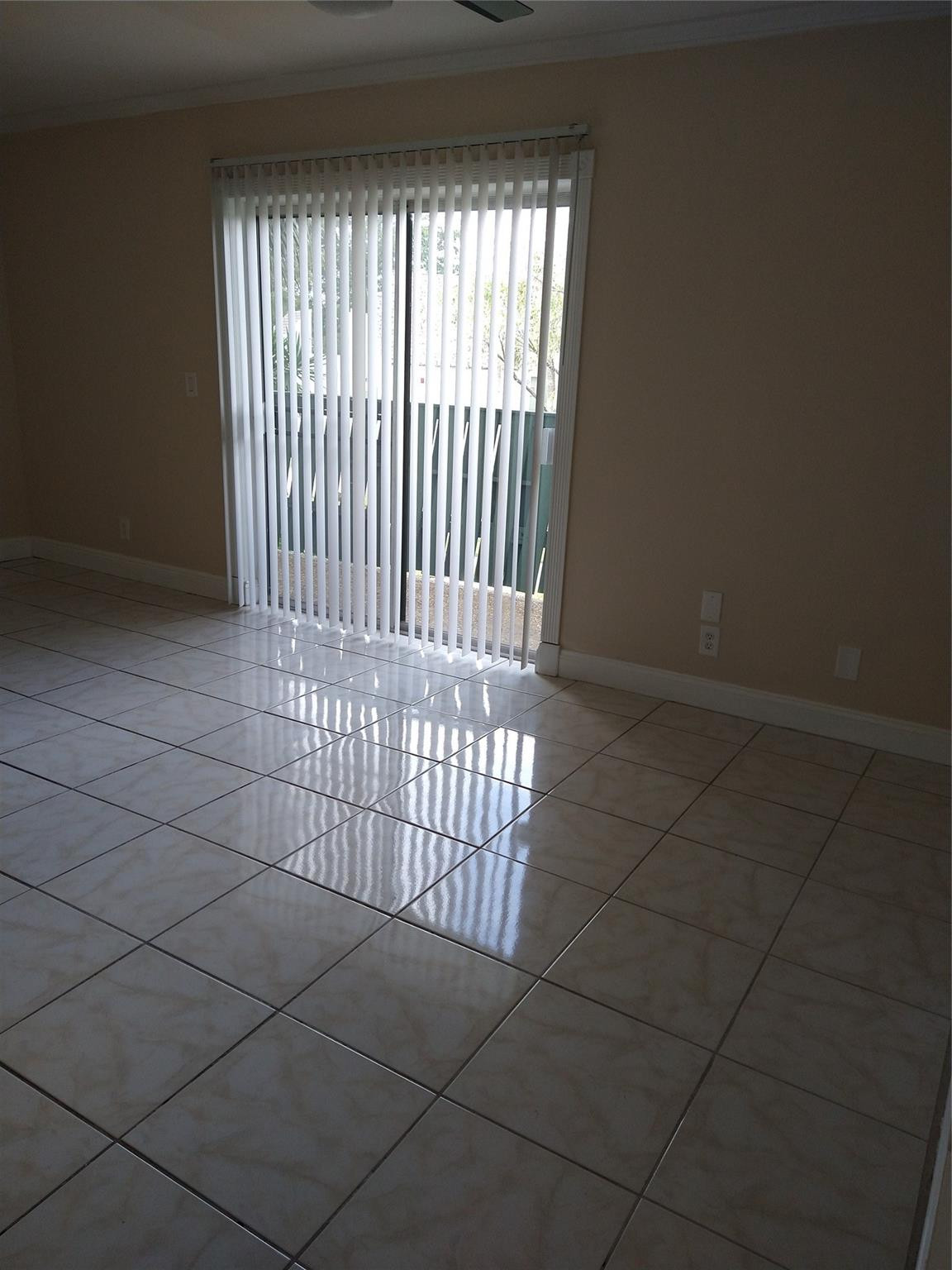 SUN AND LAKE CONDO - Residential Lease