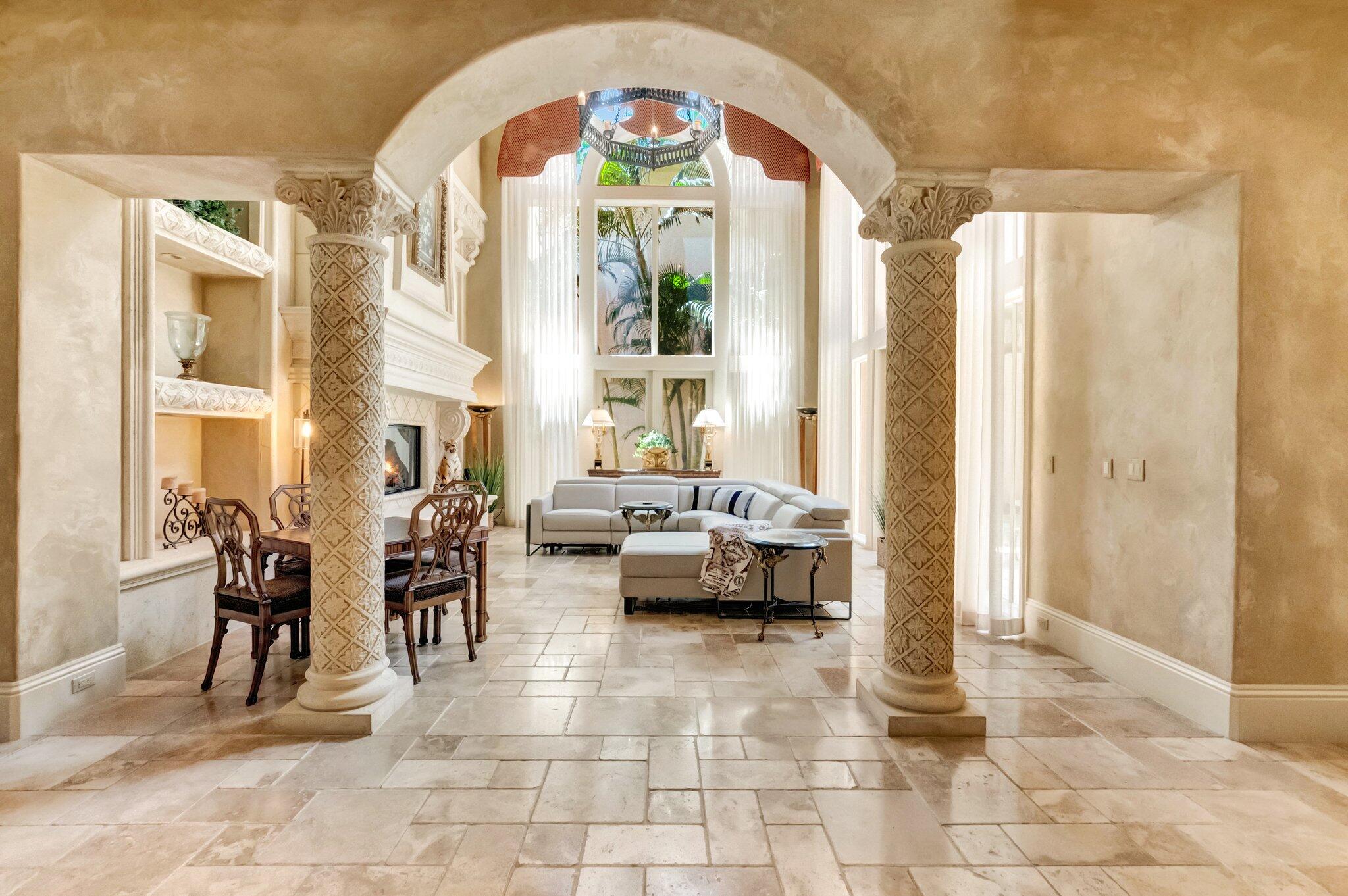 MIZNER LAKE ESTATES - Residential