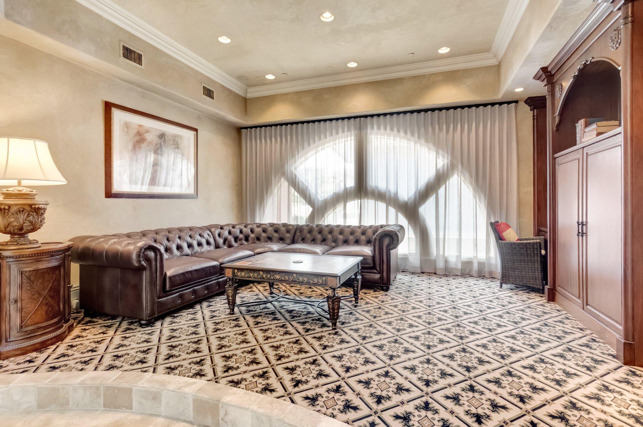MIZNER LAKE ESTATES - Residential