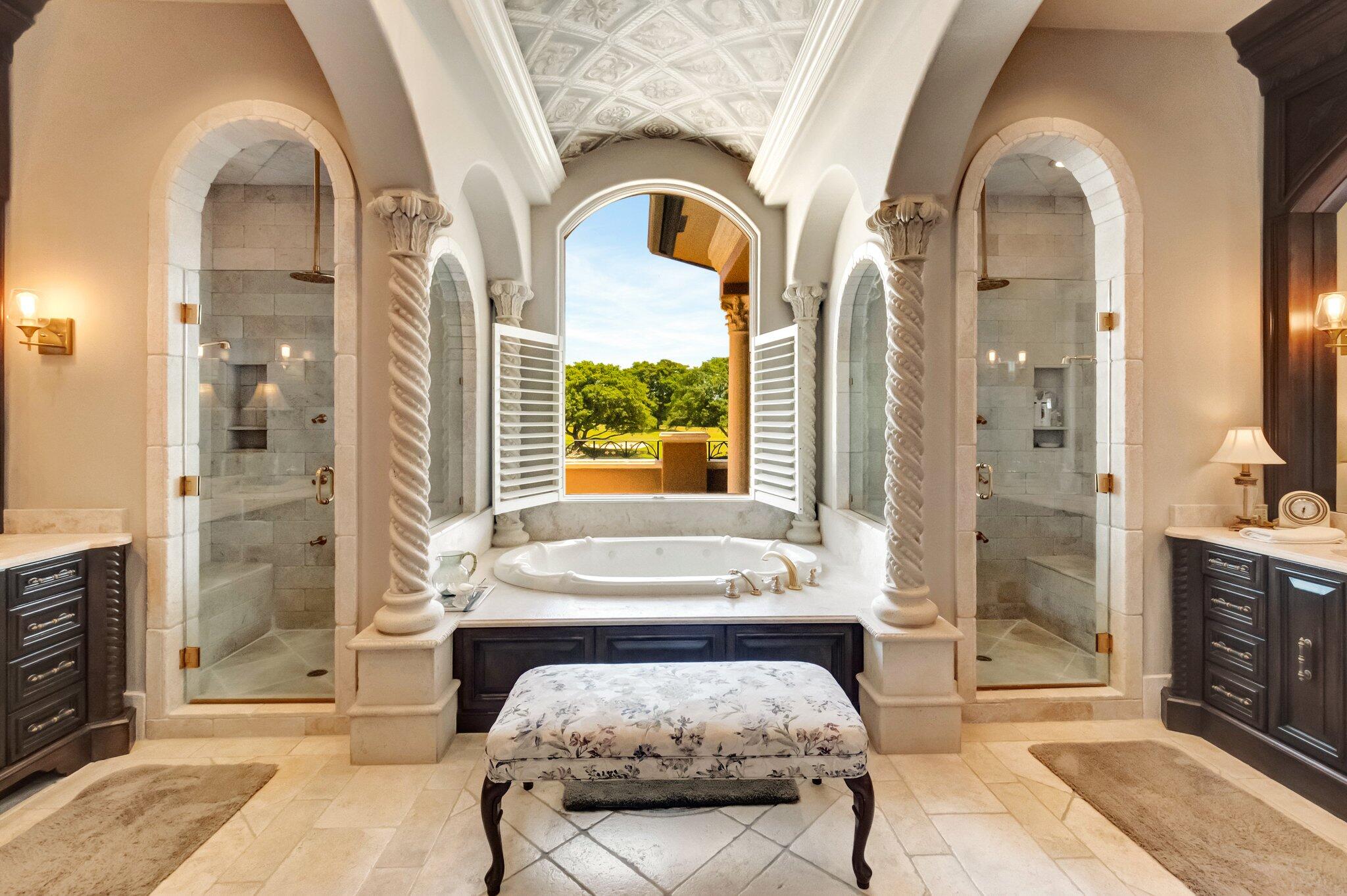 MIZNER LAKE ESTATES - Residential