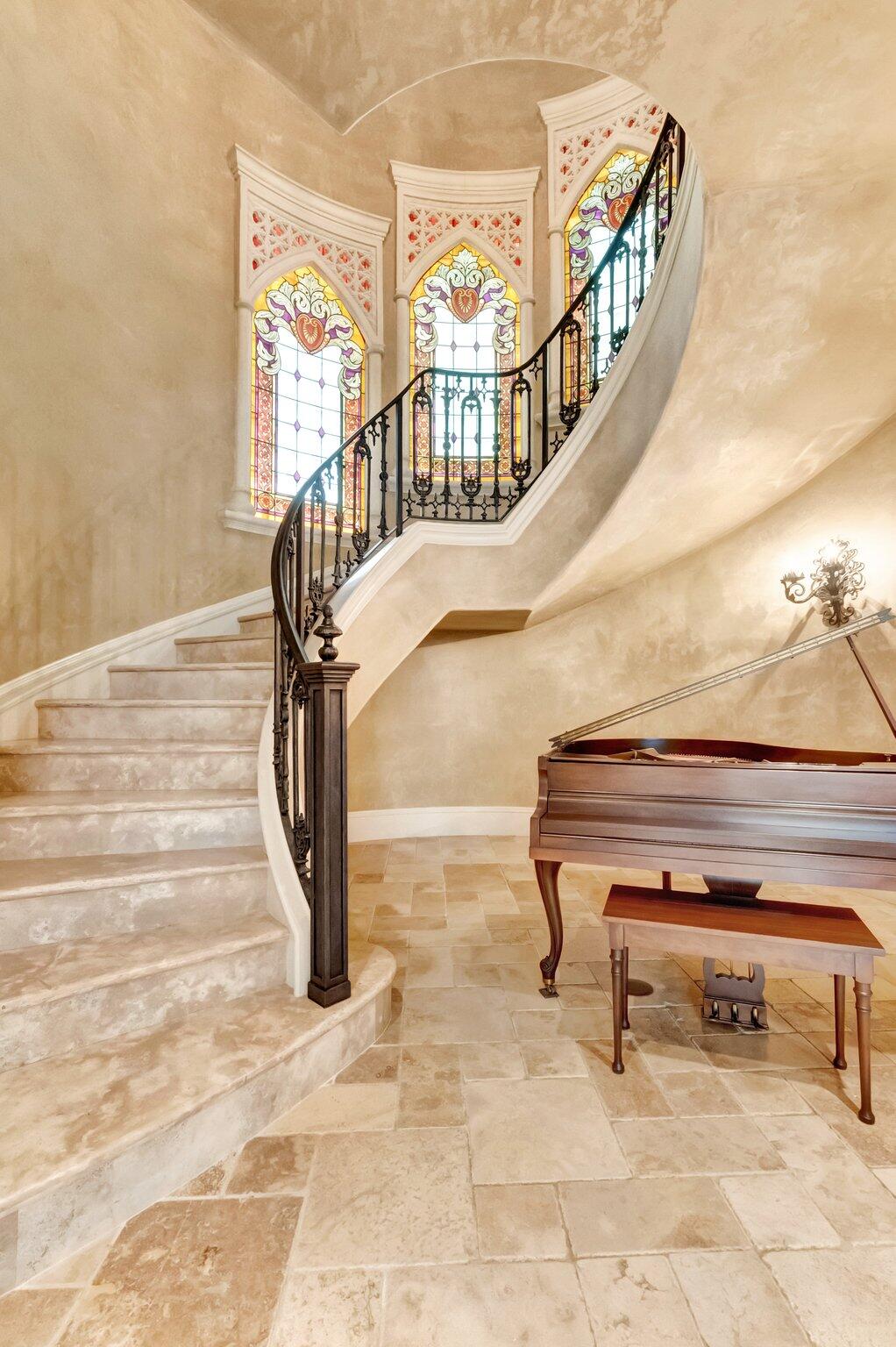 MIZNER LAKE ESTATES - Residential