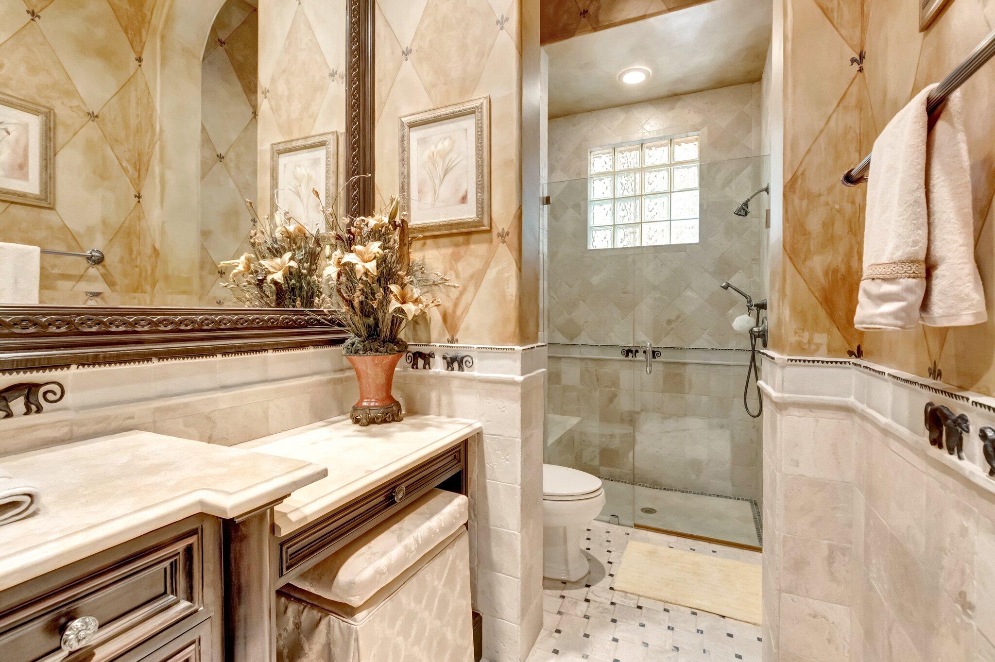 MIZNER LAKE ESTATES - Residential