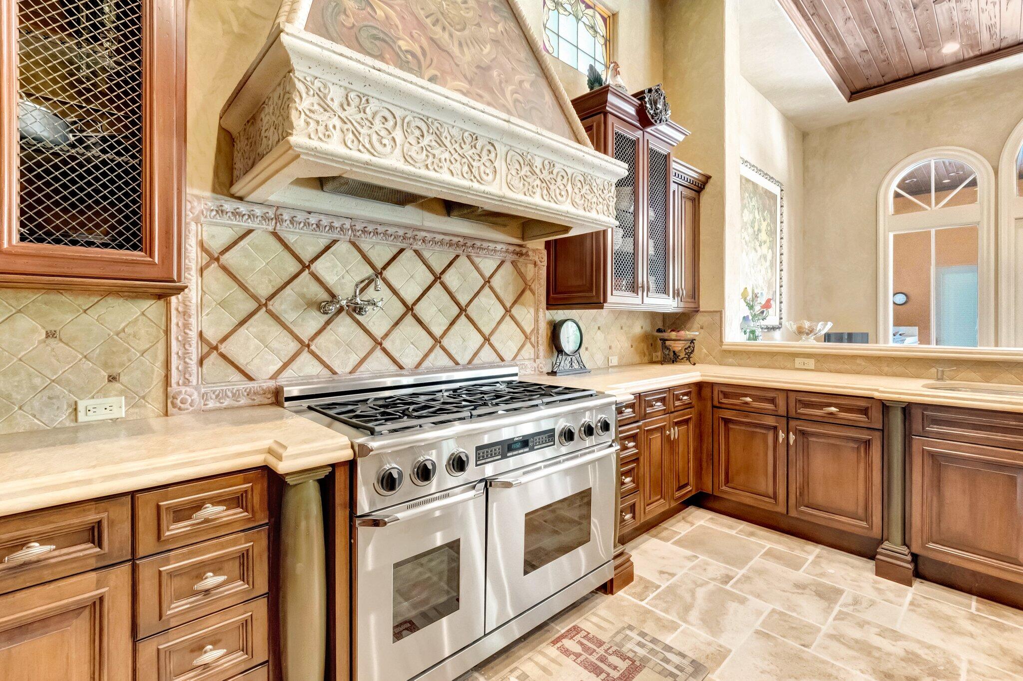 MIZNER LAKE ESTATES - Residential