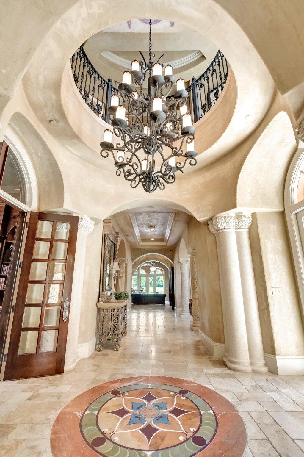 MIZNER LAKE ESTATES - Residential