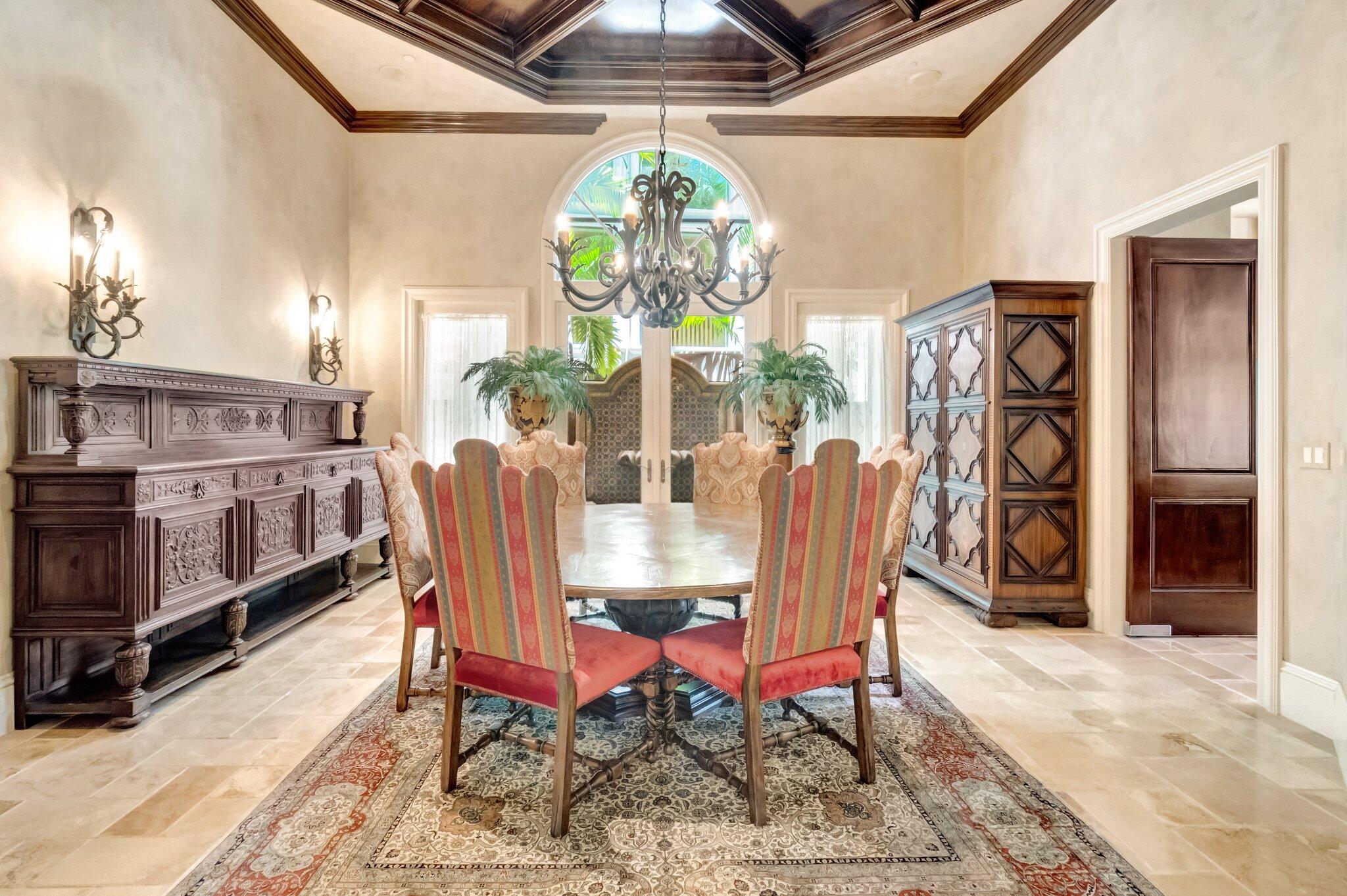 MIZNER LAKE ESTATES - Residential