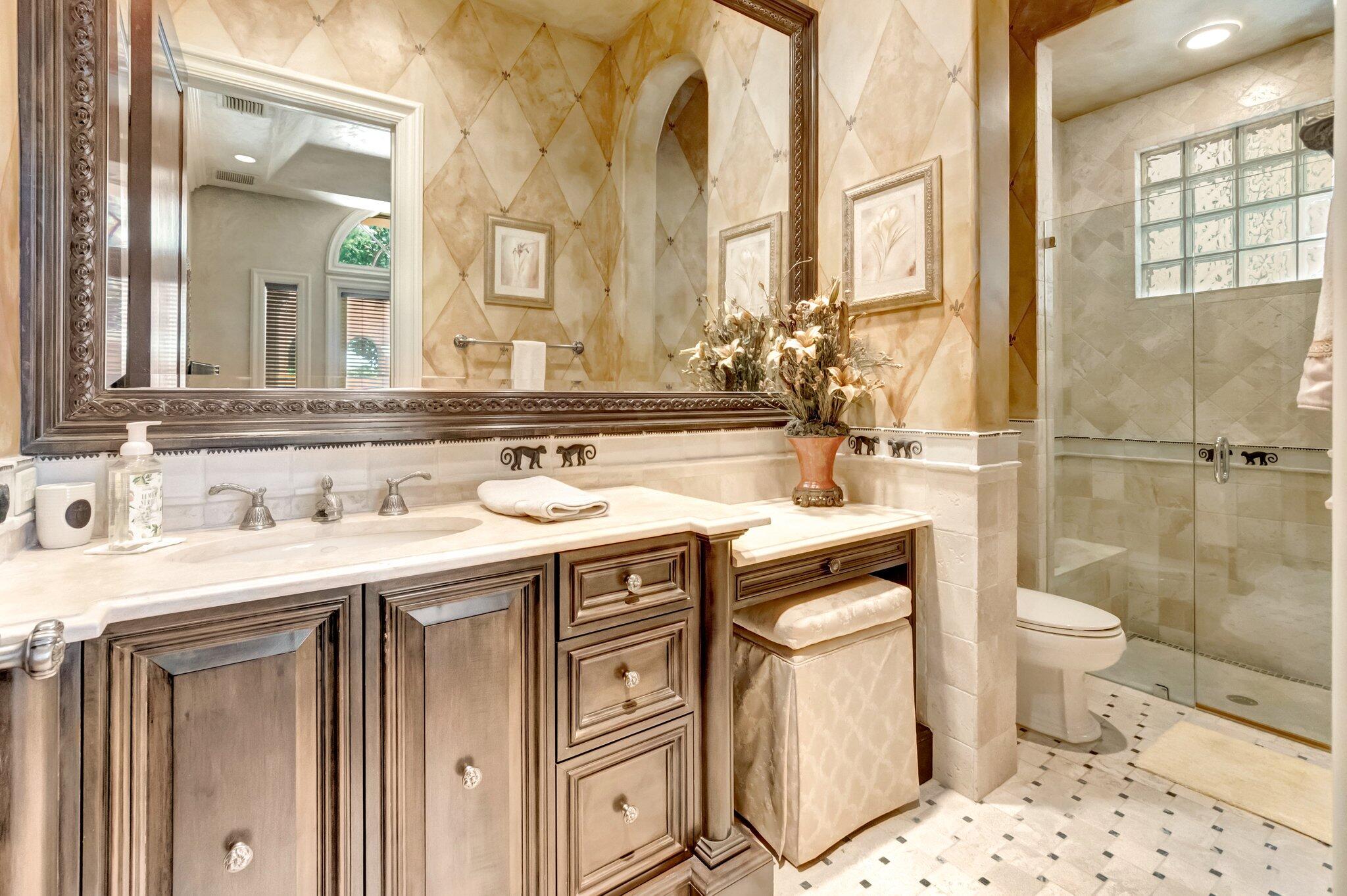 MIZNER LAKE ESTATES - Residential