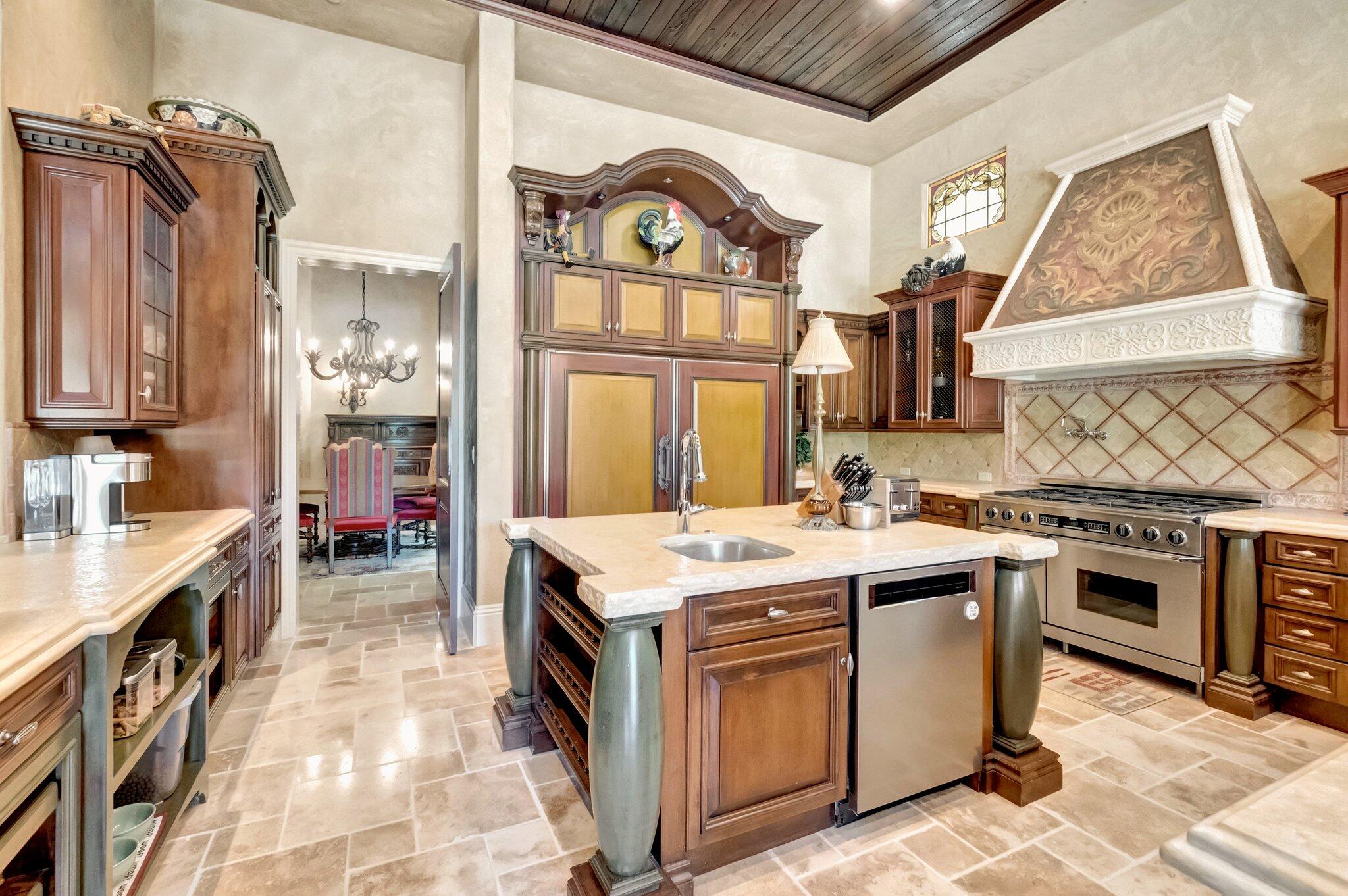 MIZNER LAKE ESTATES - Residential