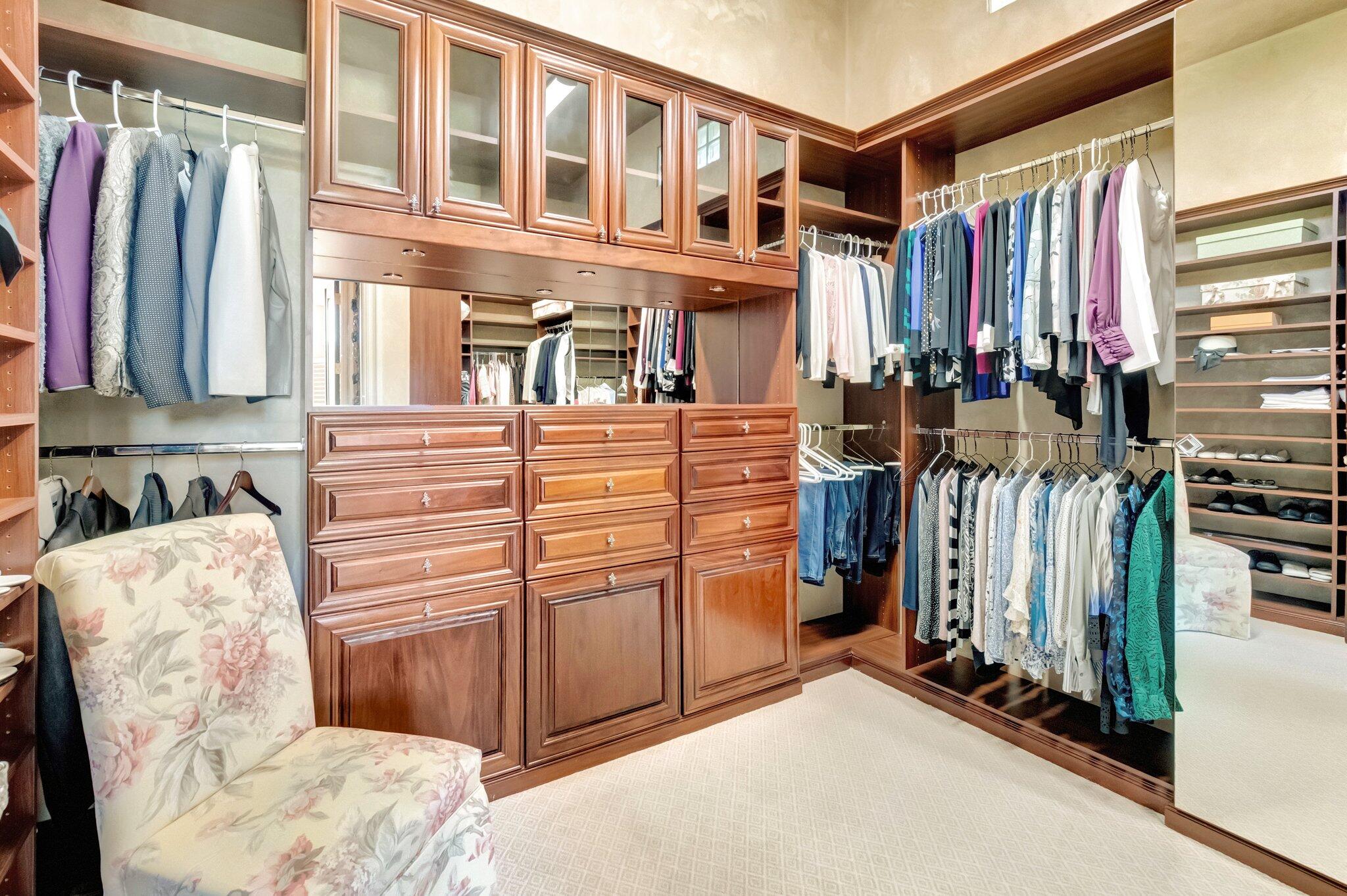 MIZNER LAKE ESTATES - Residential