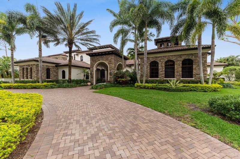 ISLAND AT BOCA WEST - Residential