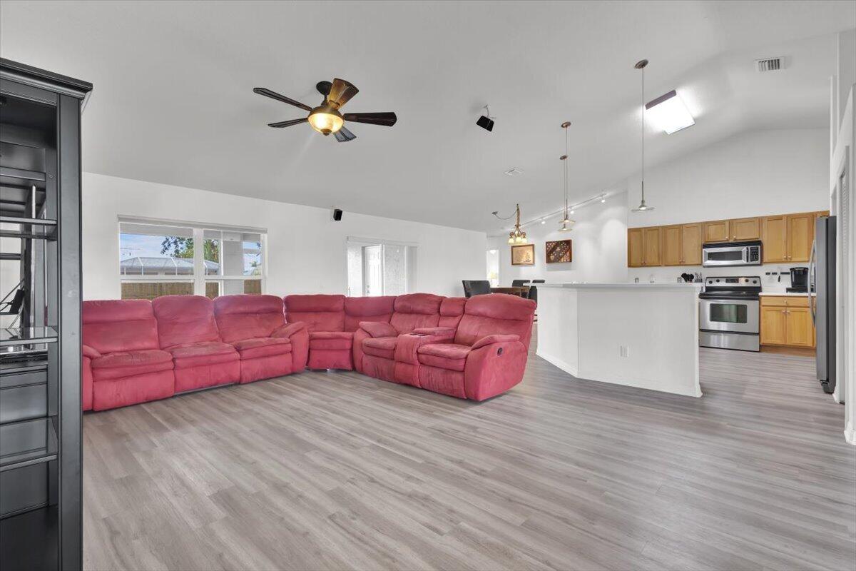 PORT ST LUCIE SECTION 39 - Residential