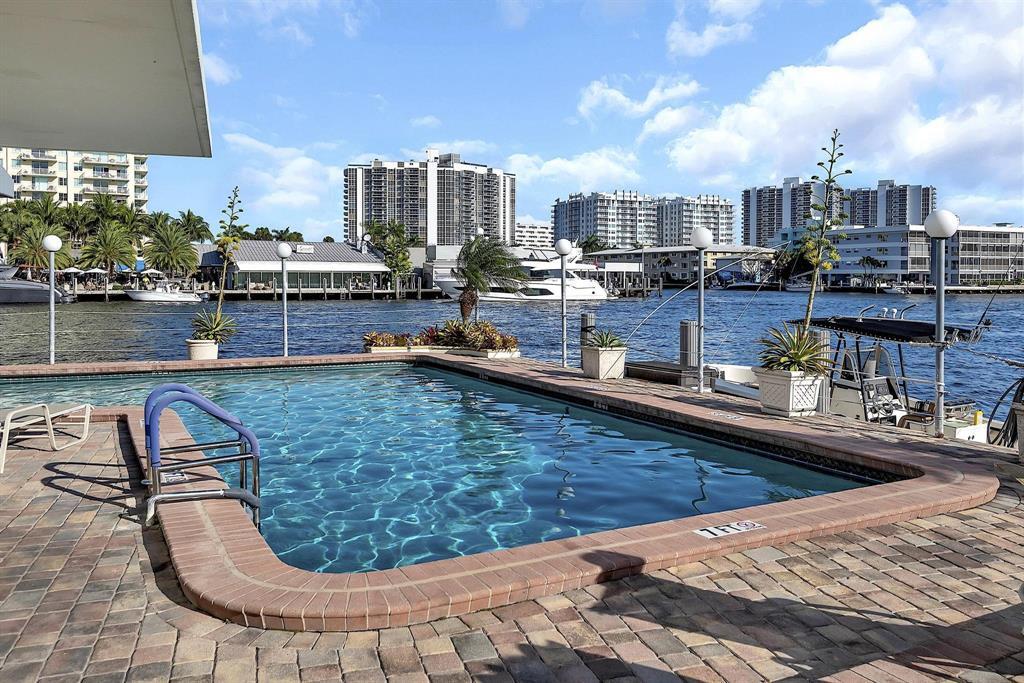 LAUDERDALE TOWER CONDO - Residential Lease