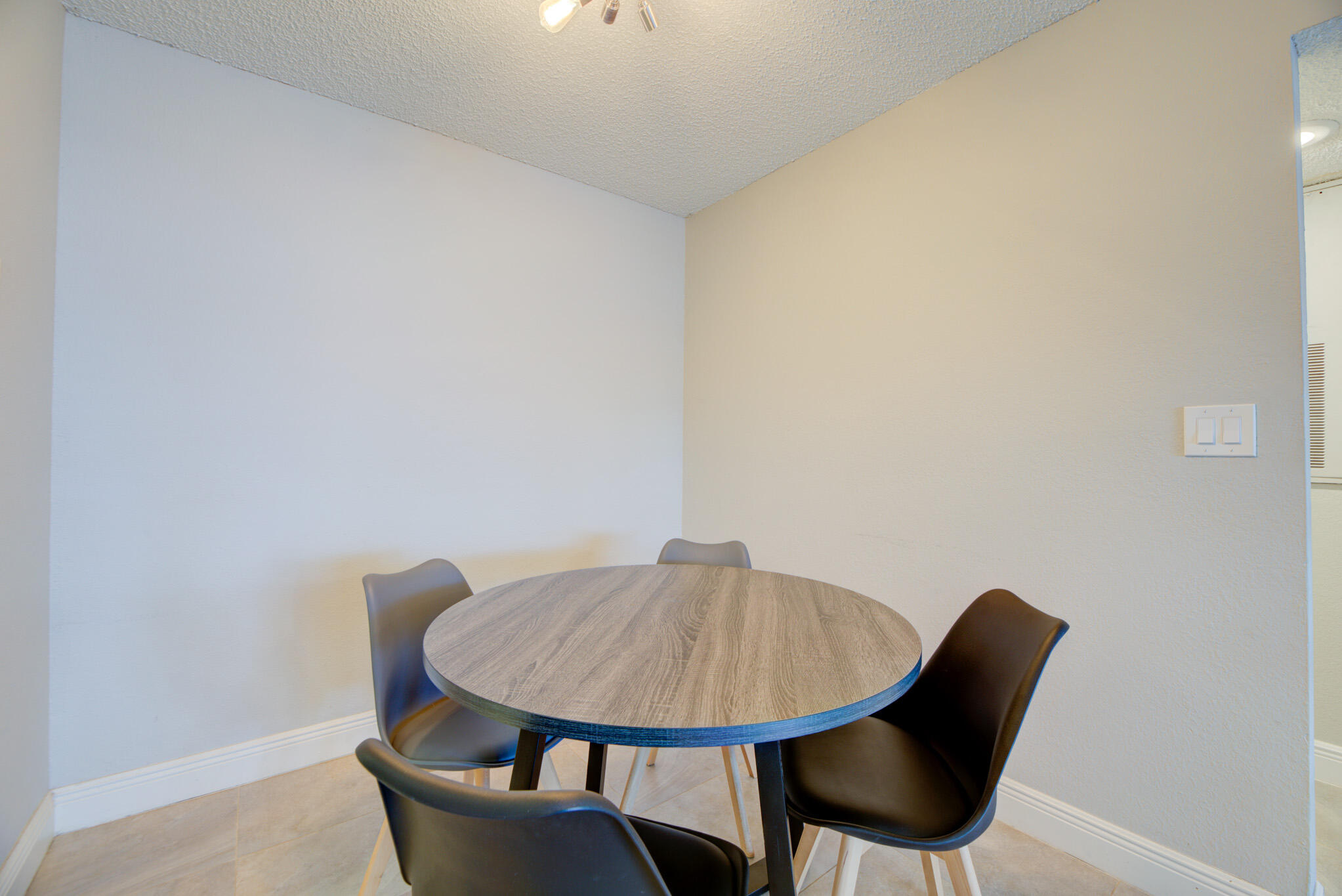 SUNDANCE AT DAVIE CONDO - Residential