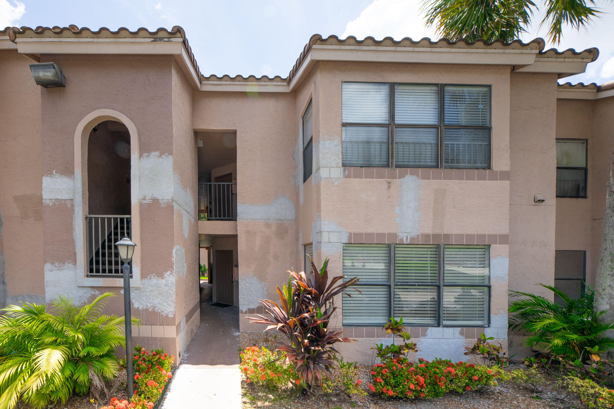 SUNDANCE AT DAVIE CONDO - Residential