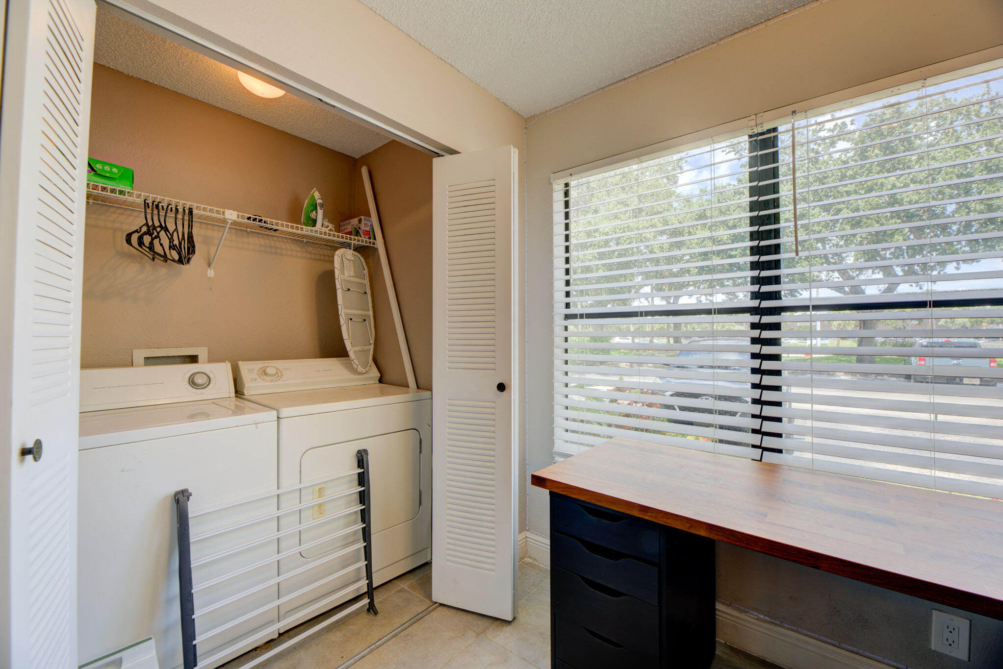 SUNDANCE AT DAVIE CONDO - Residential