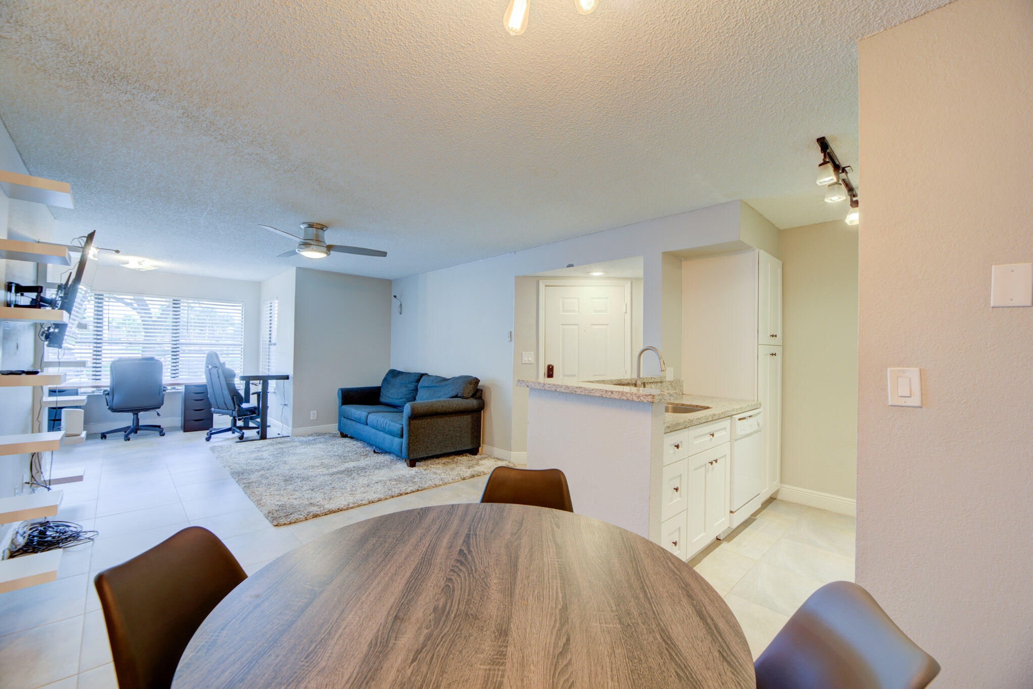 SUNDANCE AT DAVIE CONDO - Residential