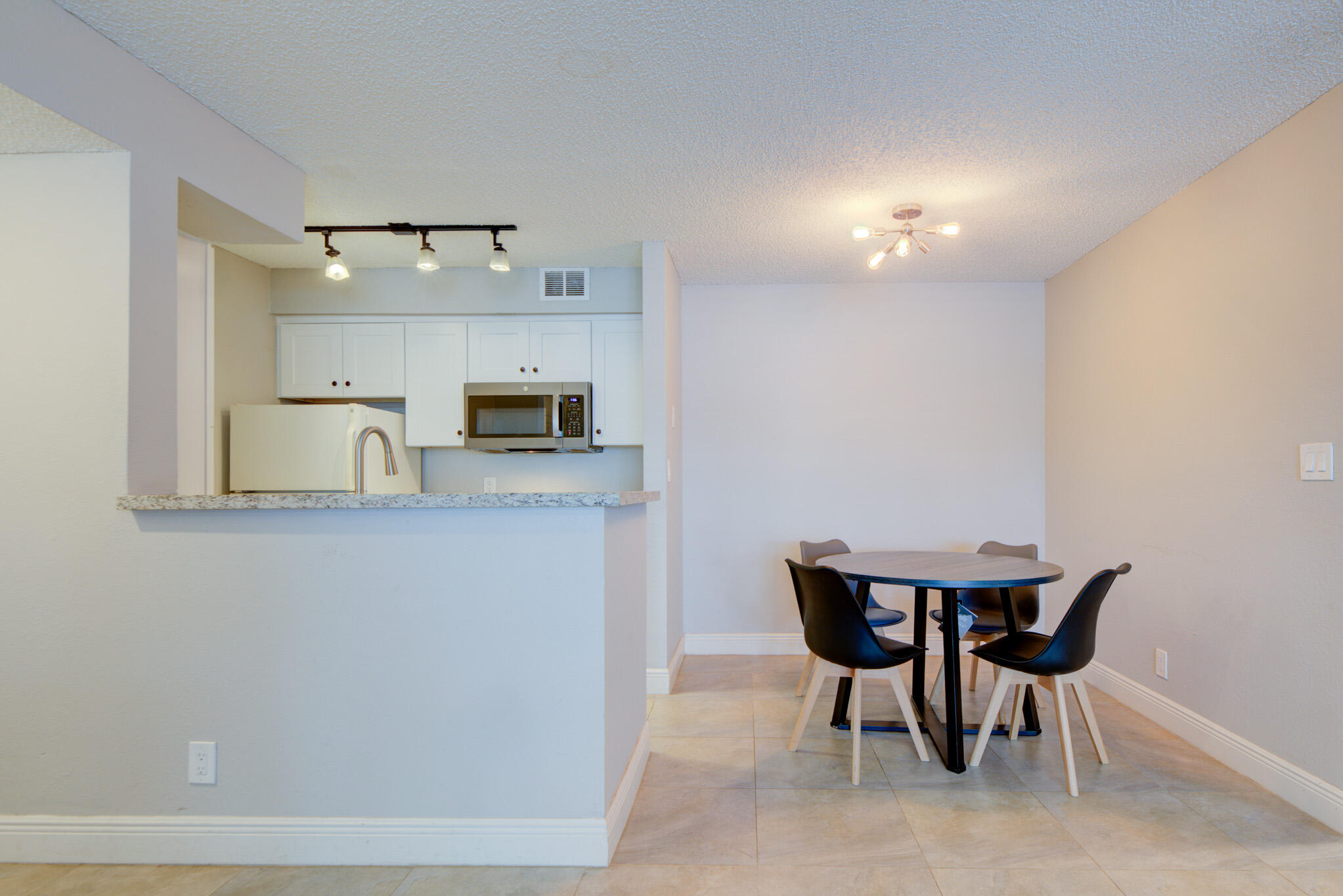 SUNDANCE AT DAVIE CONDO - Residential