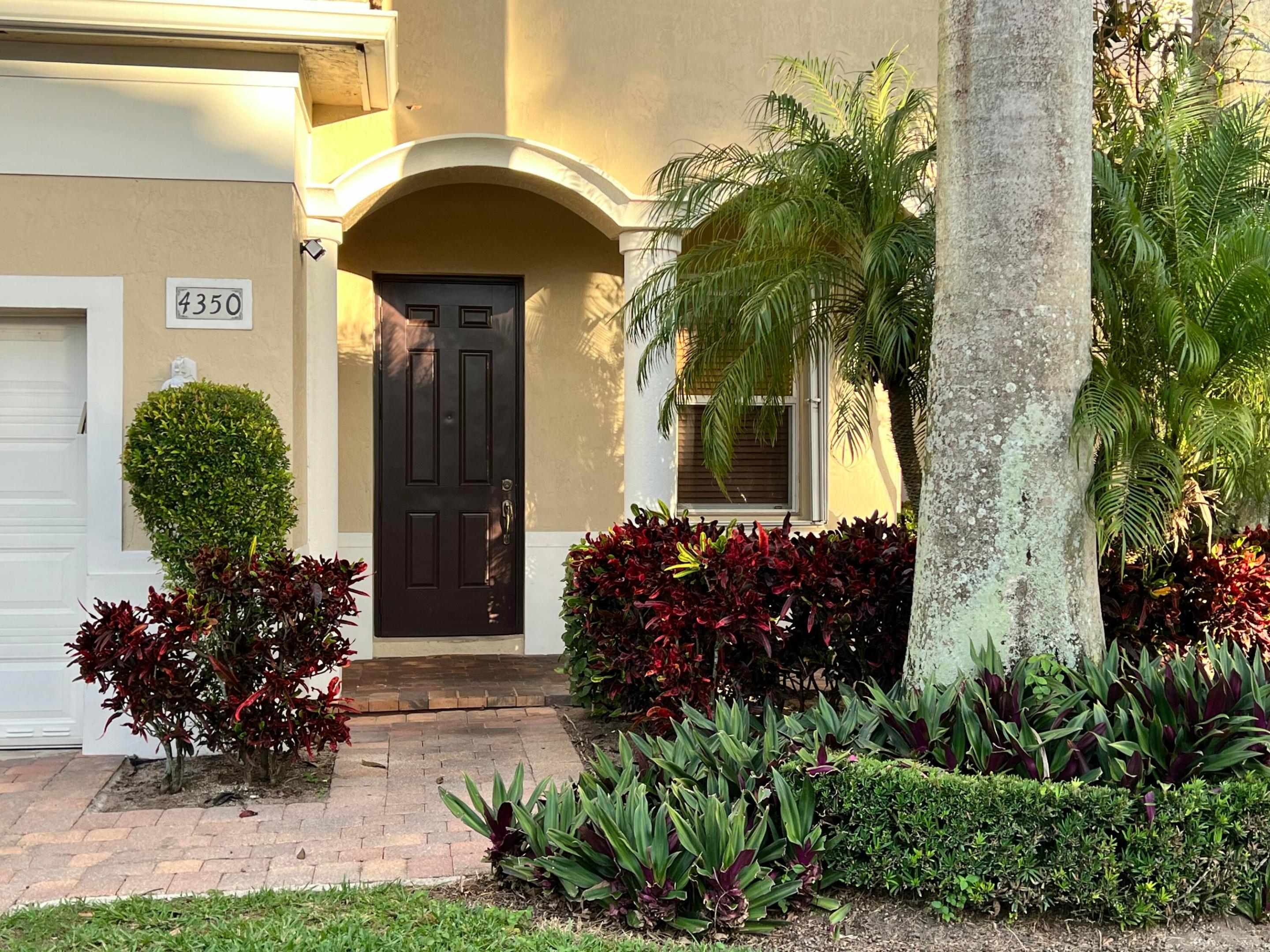 KNOLLWOOD PUD - Residential