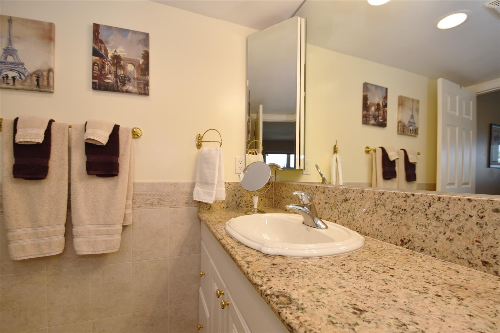 HERITAGE LANDINGS CONDO - Residential Lease