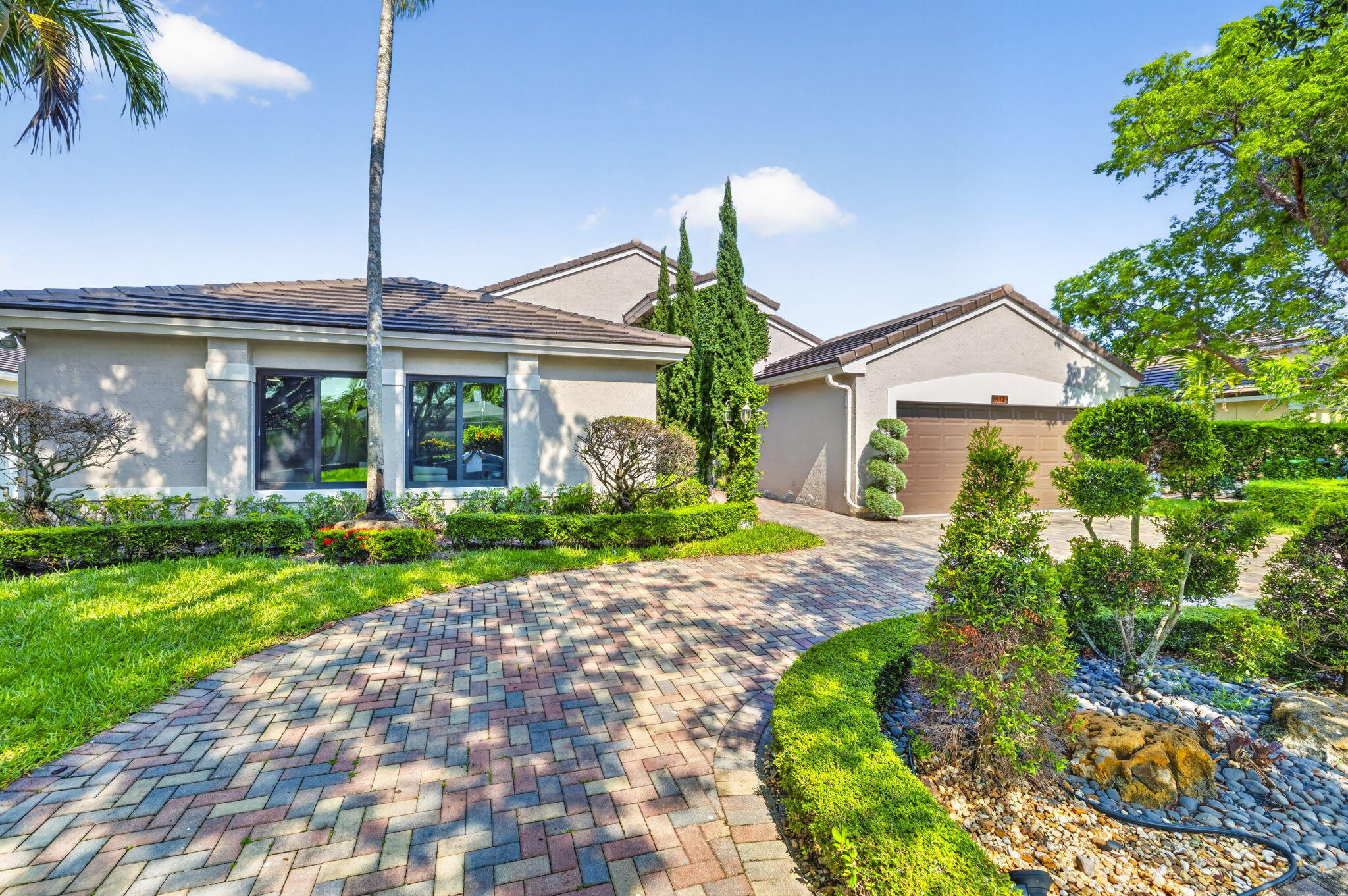 NEW ORLEANS LAKESITES - Residential