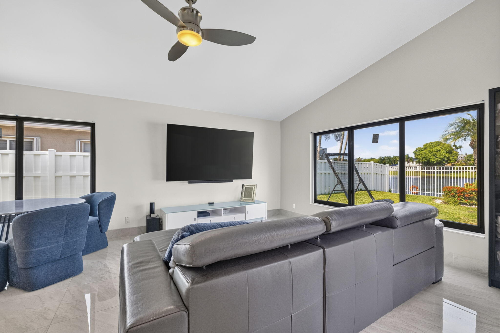 NEW ORLEANS LAKESITES - Residential