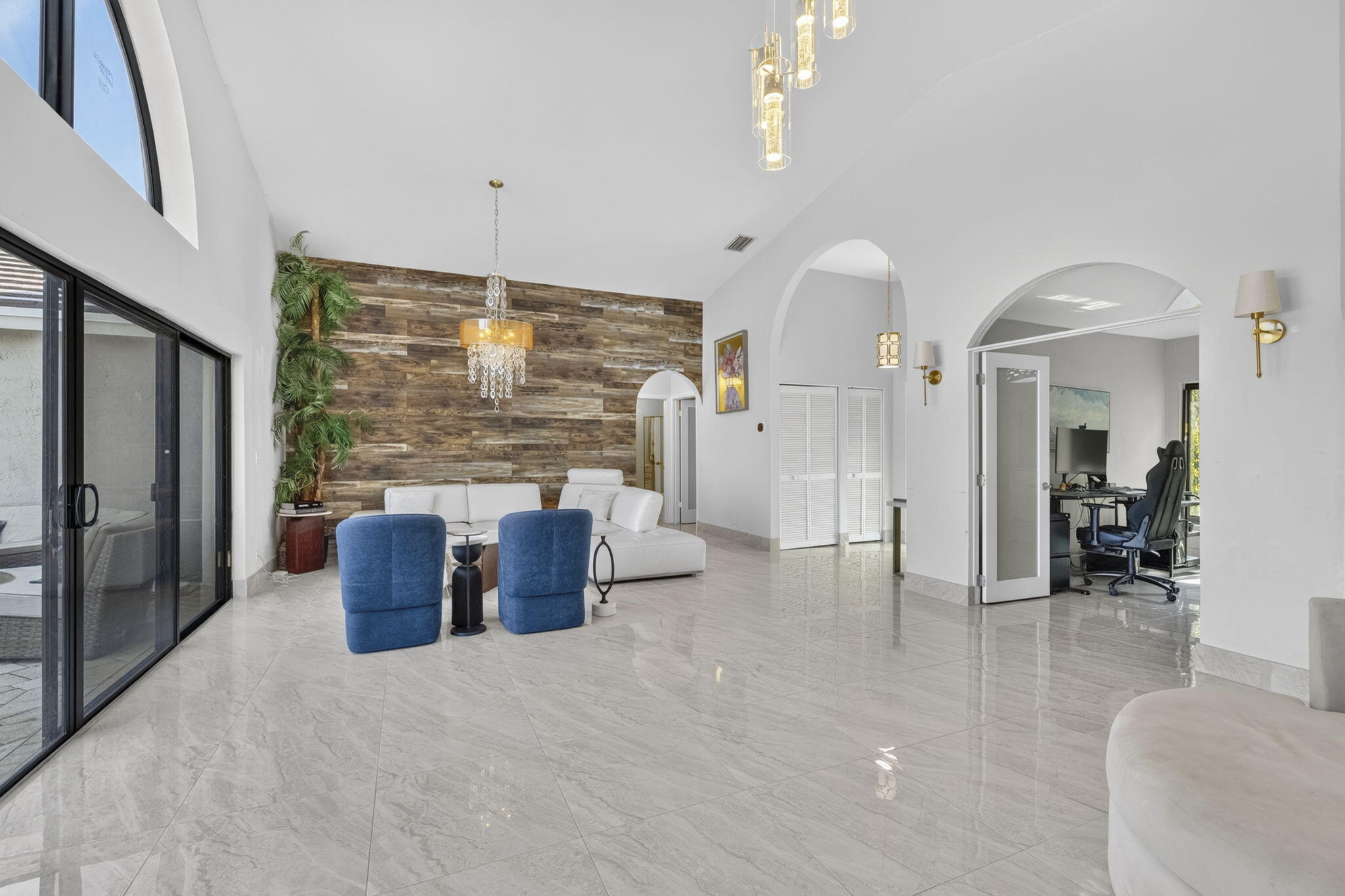 NEW ORLEANS LAKESITES - Residential