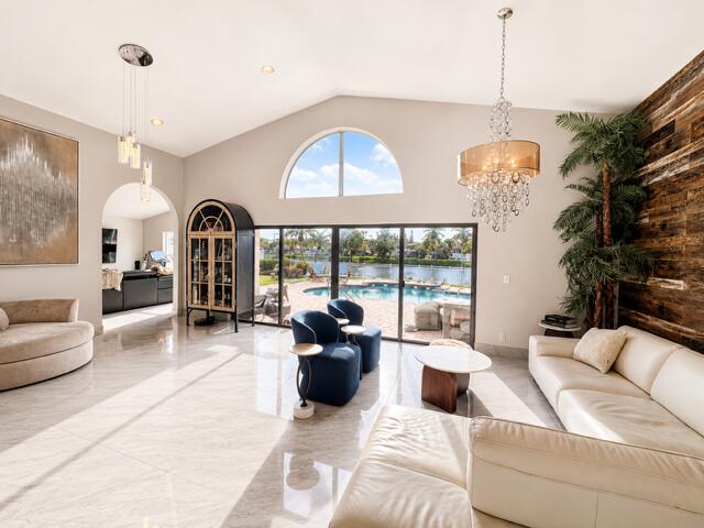 NEW ORLEANS LAKESITES - Residential