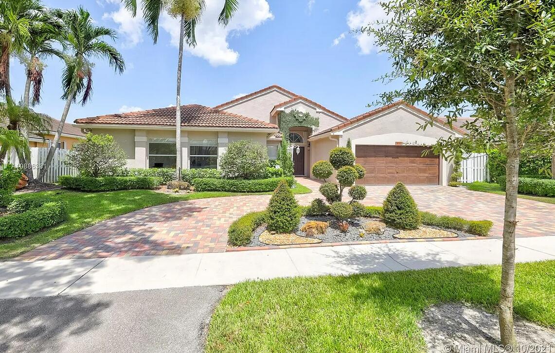 NEW ORLEANS LAKESITES - Residential
