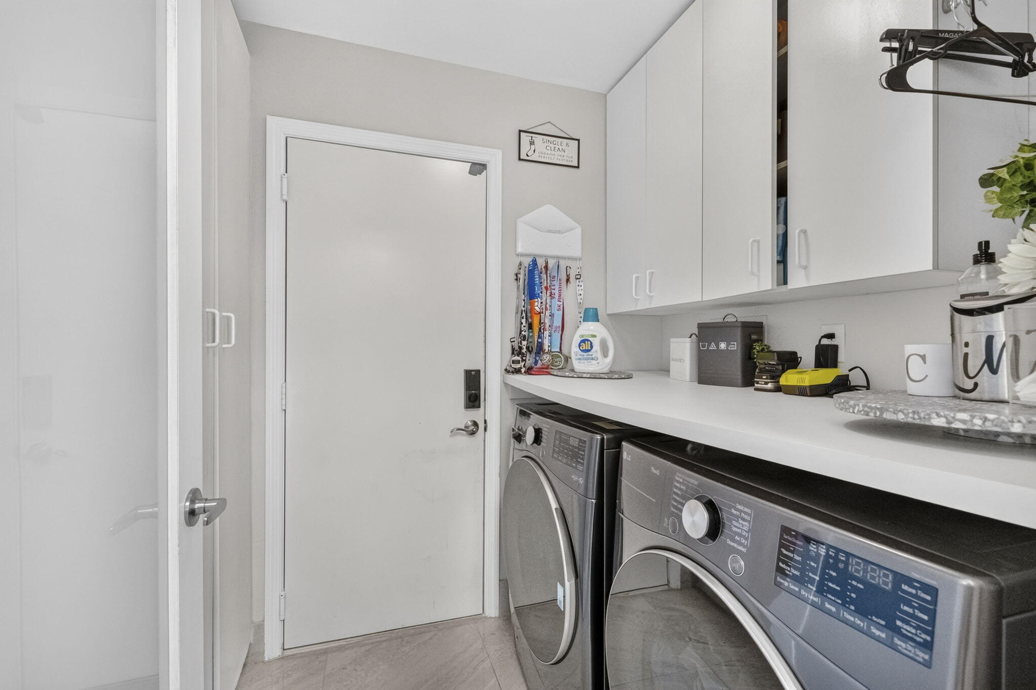 NEW ORLEANS LAKESITES - Residential
