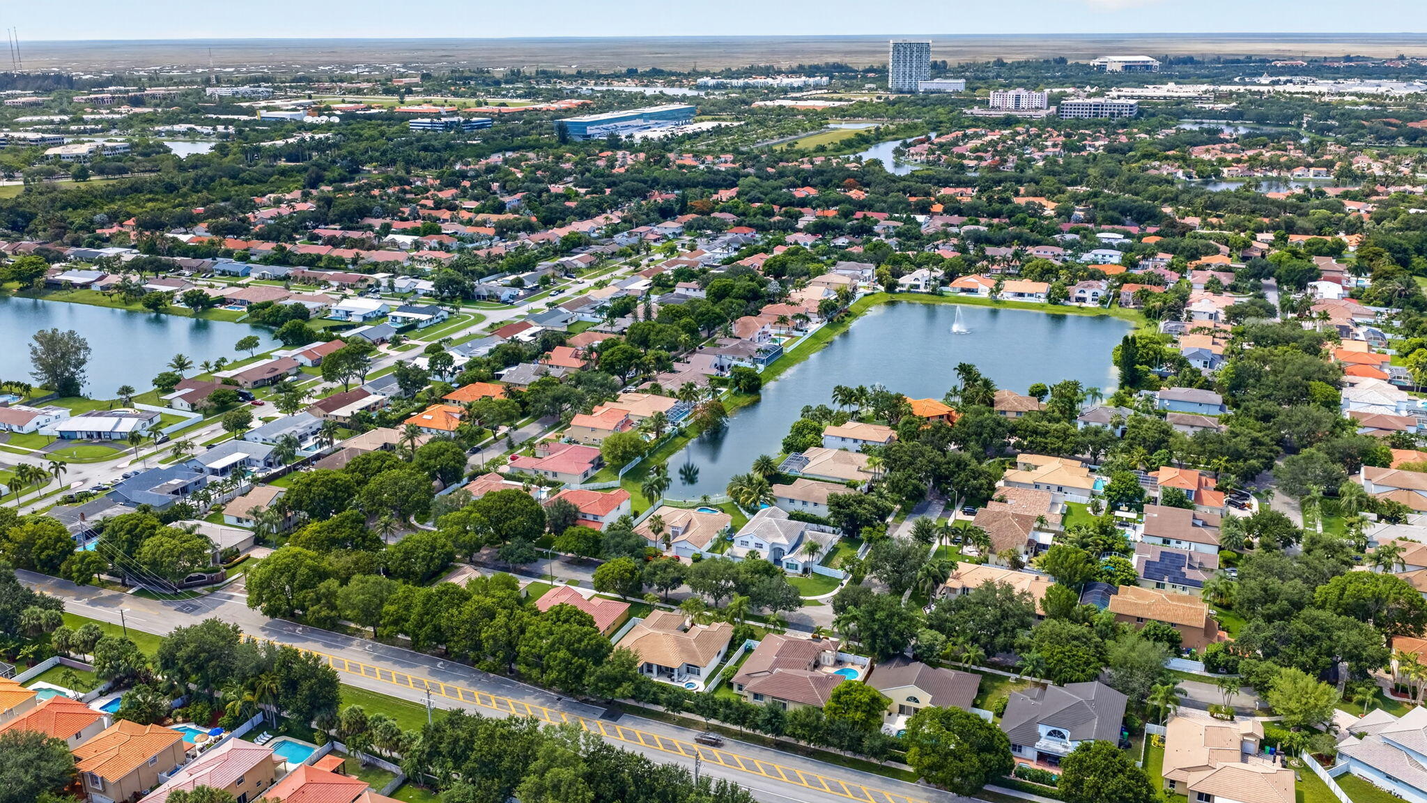 NEW ORLEANS LAKESITES - Residential